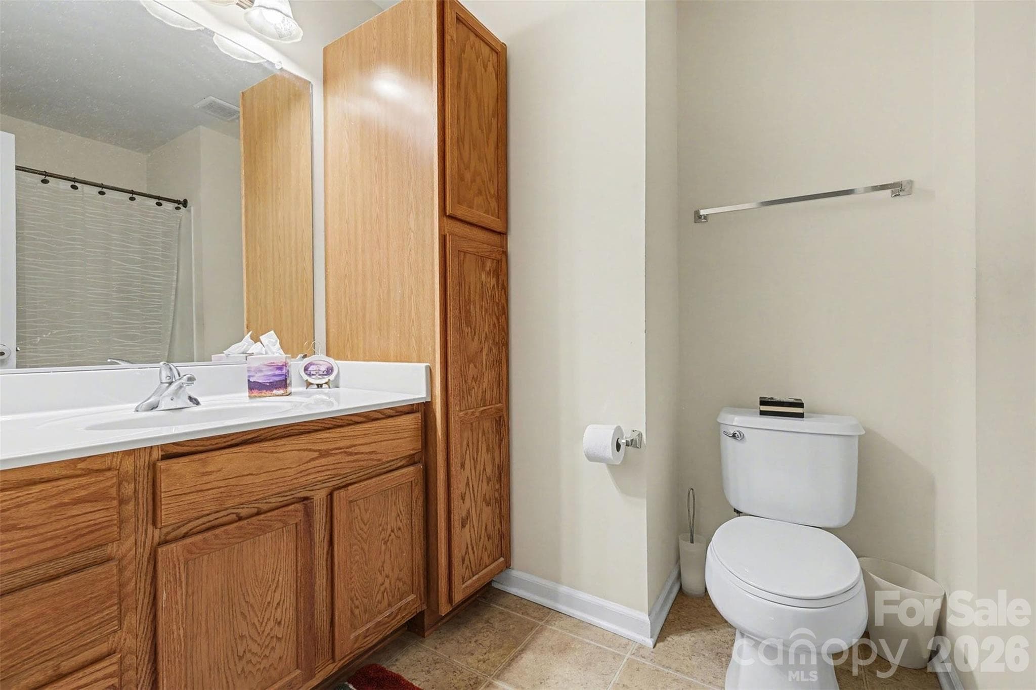 Townhouse at 14262 Tamarack Drive, Charlotte, photo 15 of 18