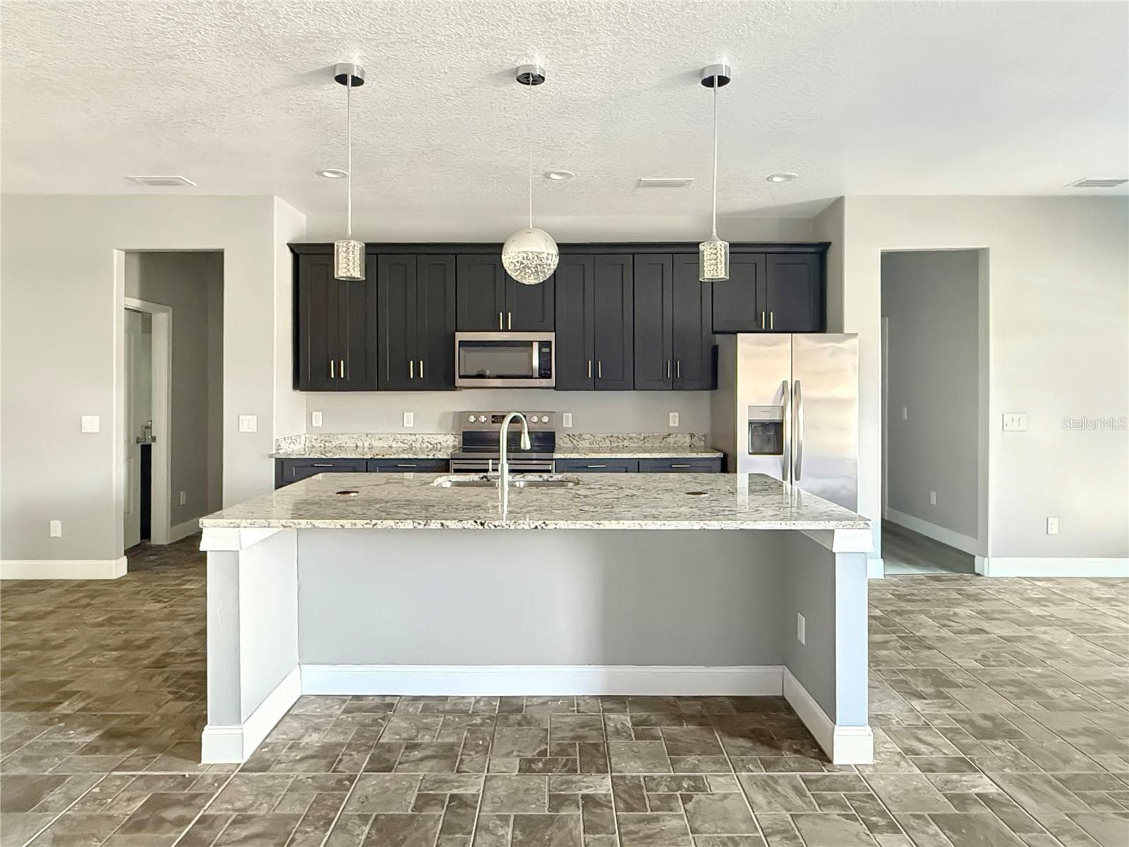 Kitchen - 141 SCOTT DR, SANFORD
