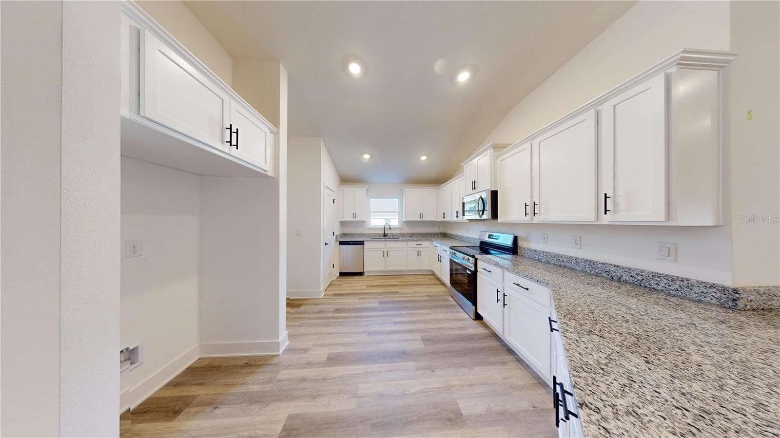 Home to be built, images are not of the actual home but a Model home. - 16913 NW 176TH WAY, ALACHUA