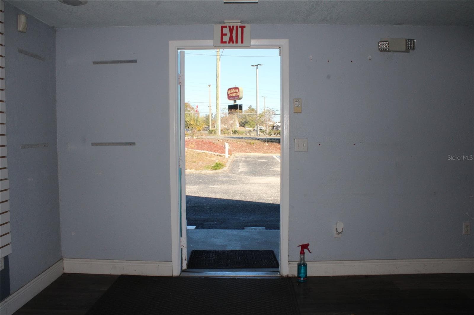 Retail at 5134 PLYNA ST, SPRING HILL, photo 7 of 23
