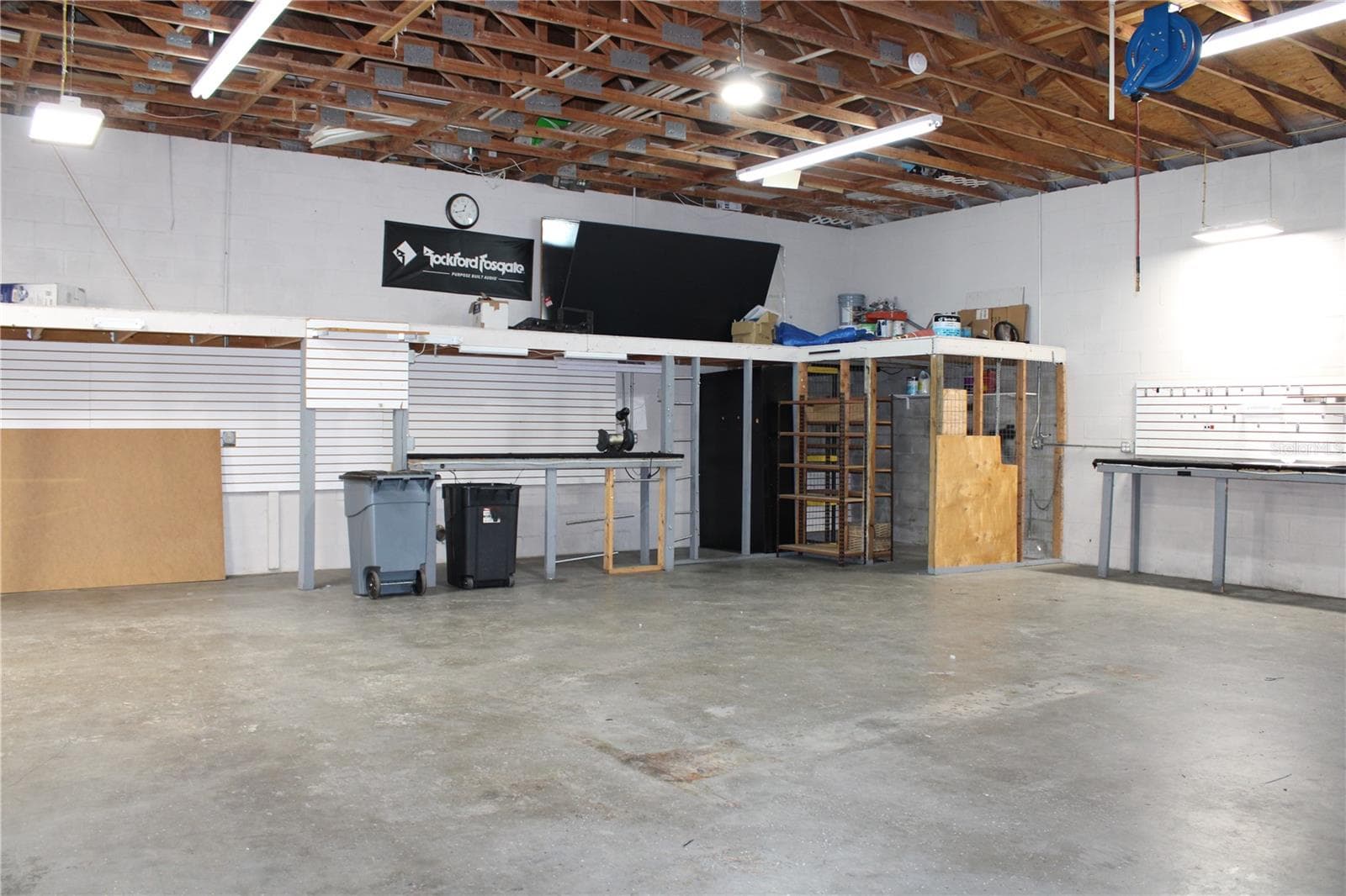 Retail at 5134 PLYNA ST, SPRING HILL, photo 15 of 23
