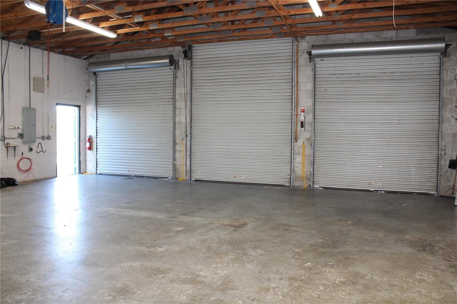 Retail at 5134 PLYNA ST, SPRING HILL, photo 16 of 23