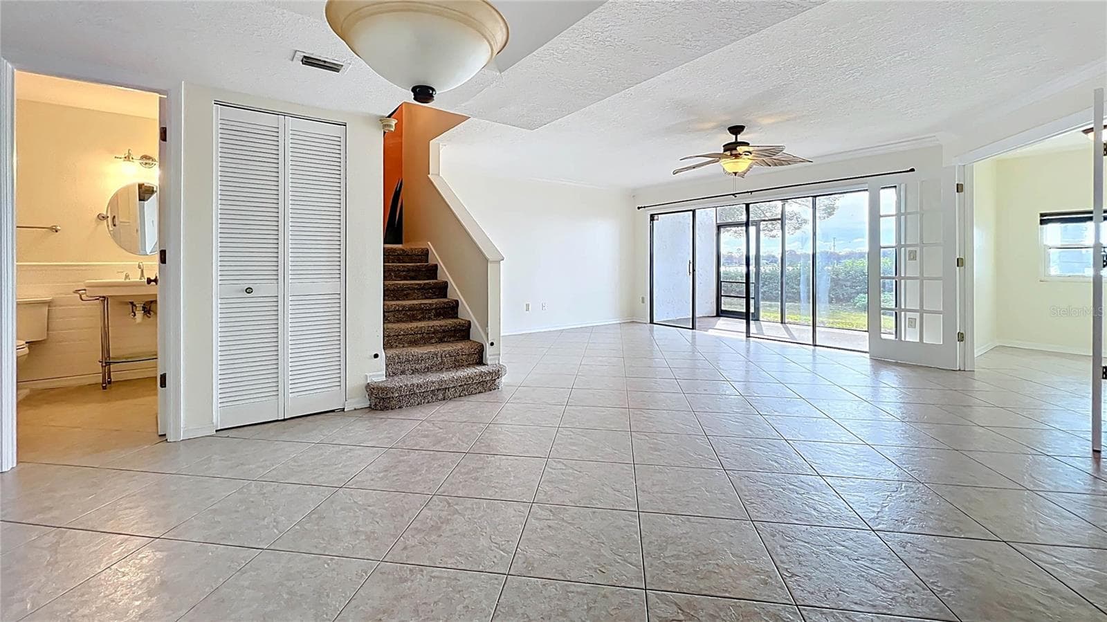 Condominium at 630 KILLARNEY BAY CT #3, WINTER PARK, photo 7 of 55