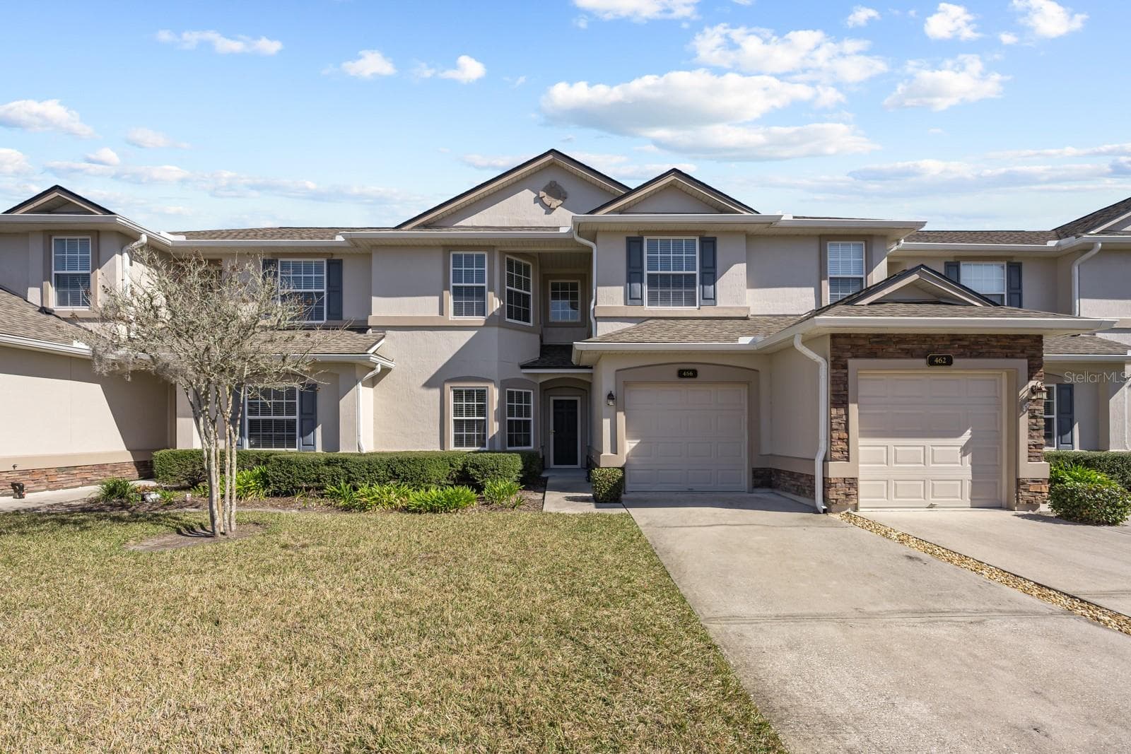 466 WOODED CROSSING CIR