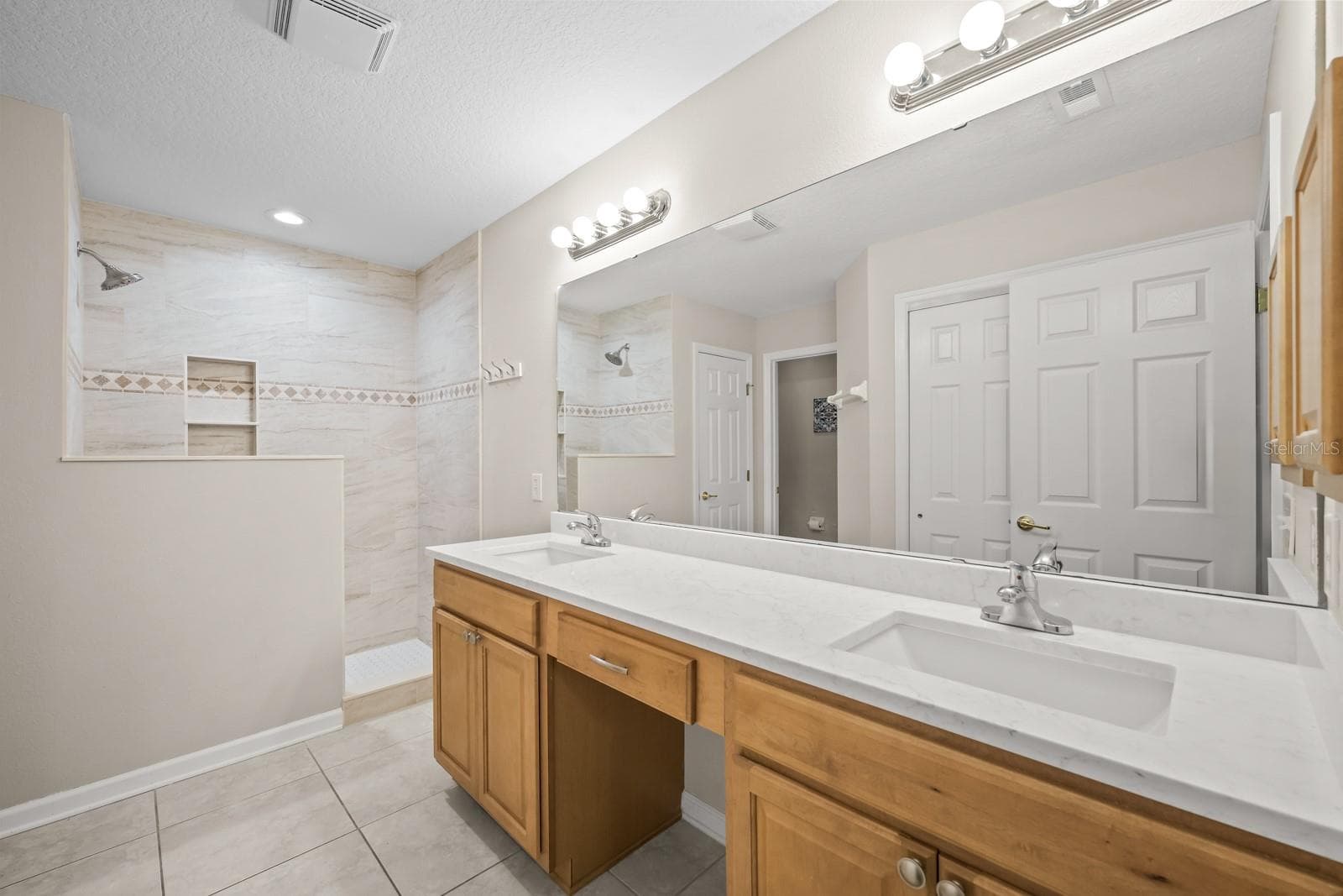 Townhouse at 466 WOODED CROSSING CIR, ST AUGUSTINE, photo 26 of 98