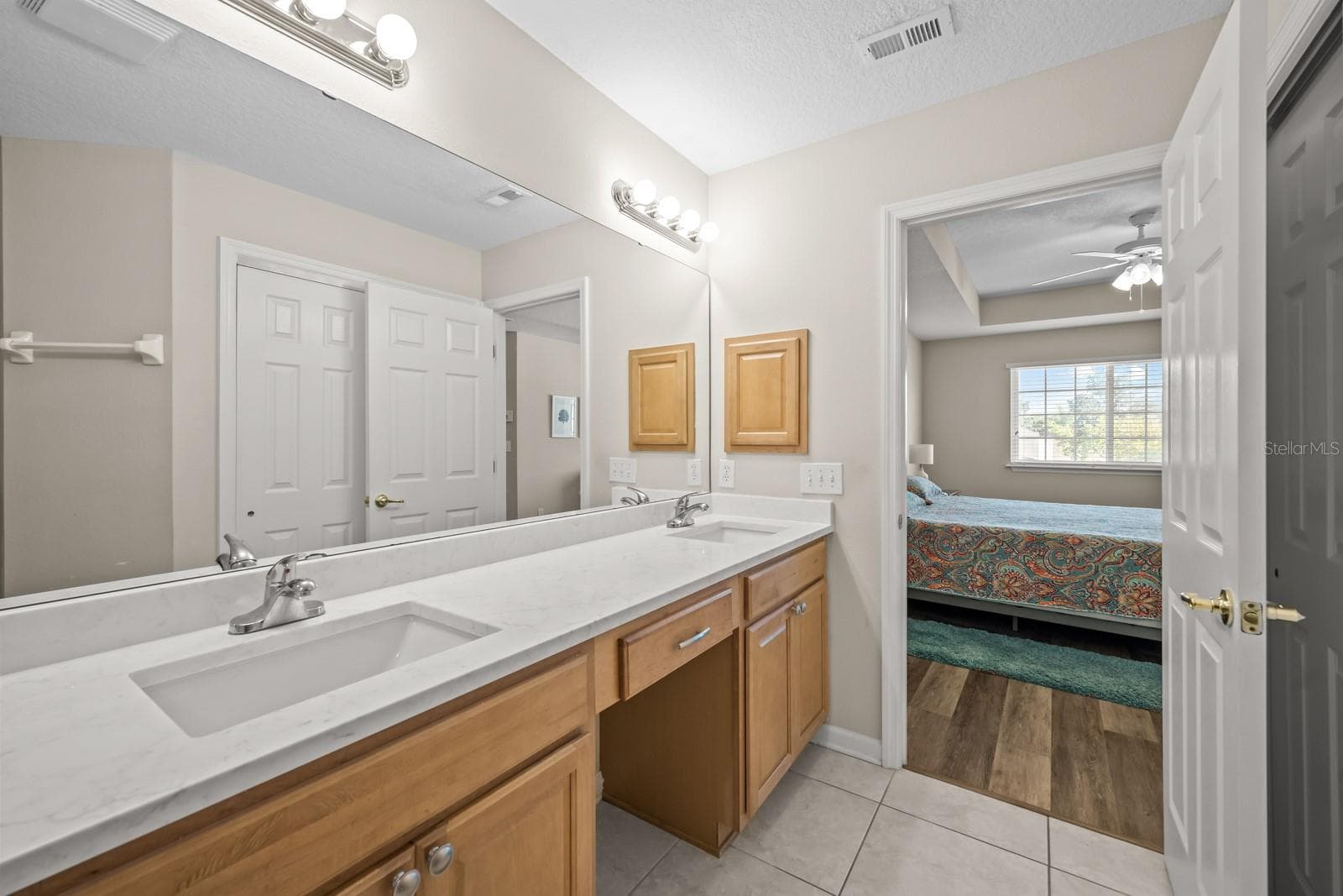 Townhouse at 466 WOODED CROSSING CIR, ST AUGUSTINE, photo 27 of 98