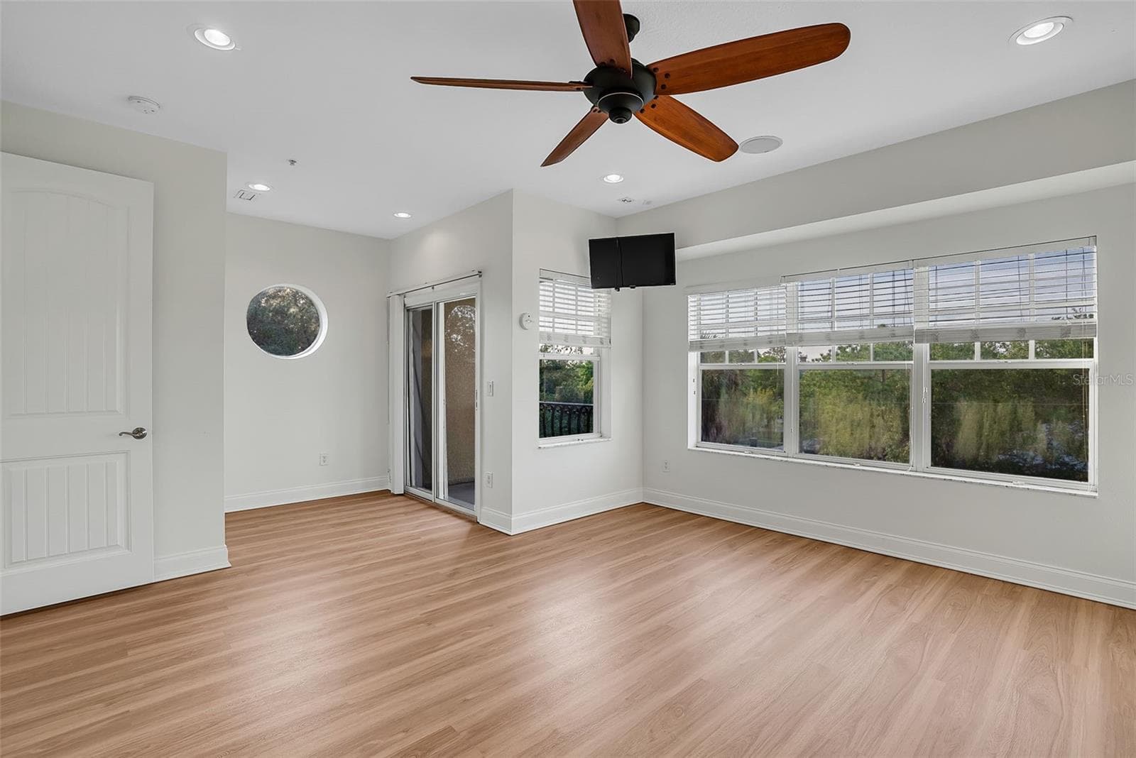 Townhouse at 111 N ALBANY AVE #16, TAMPA, photo 27 of 38