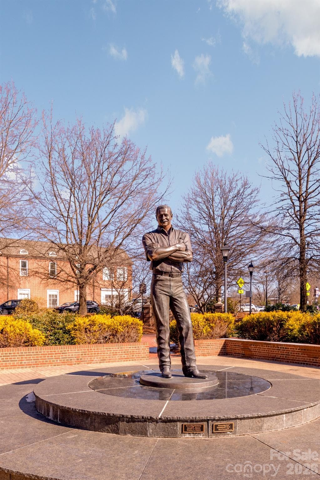 Dale Earnhardt statue in downtown Kannapolis - Acreage, Kannapolis