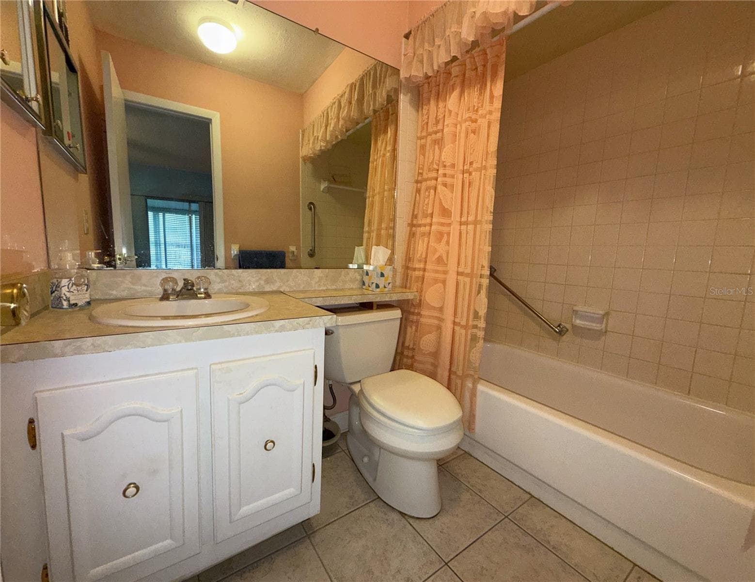 En Suite - 11931 BAYONET LN, NEW PORT RICHEY