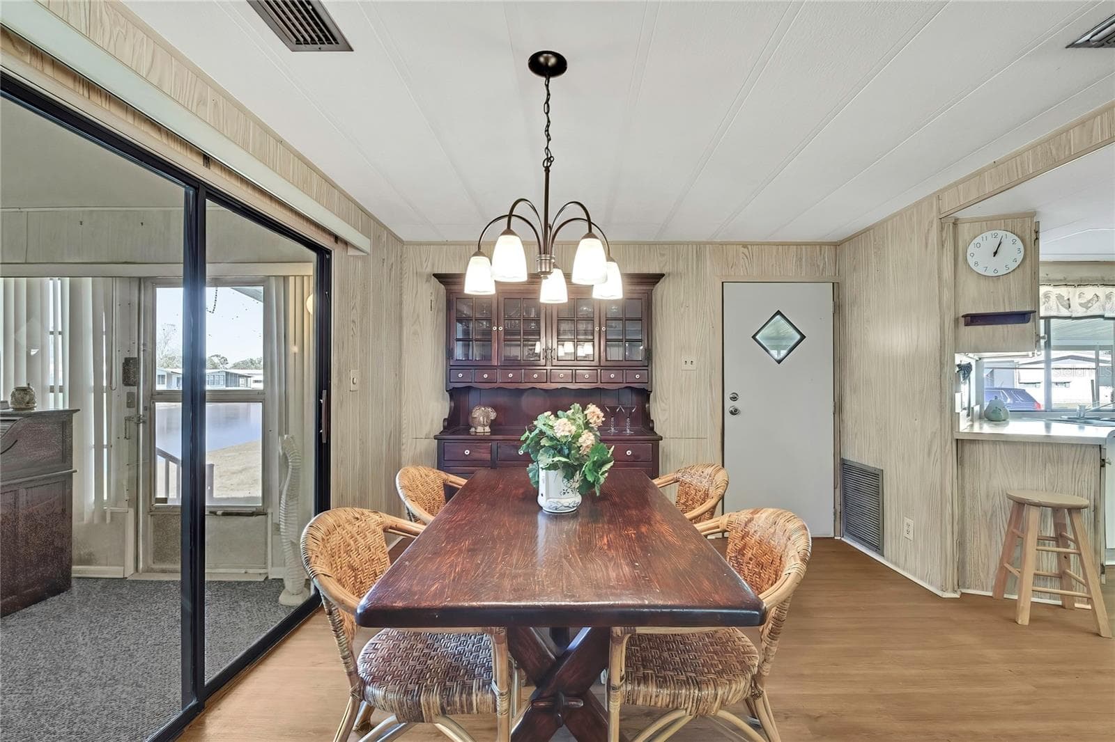 Manufactured Home at 3141 NANTUCKET DR, HOLIDAY, photo 10 of 38