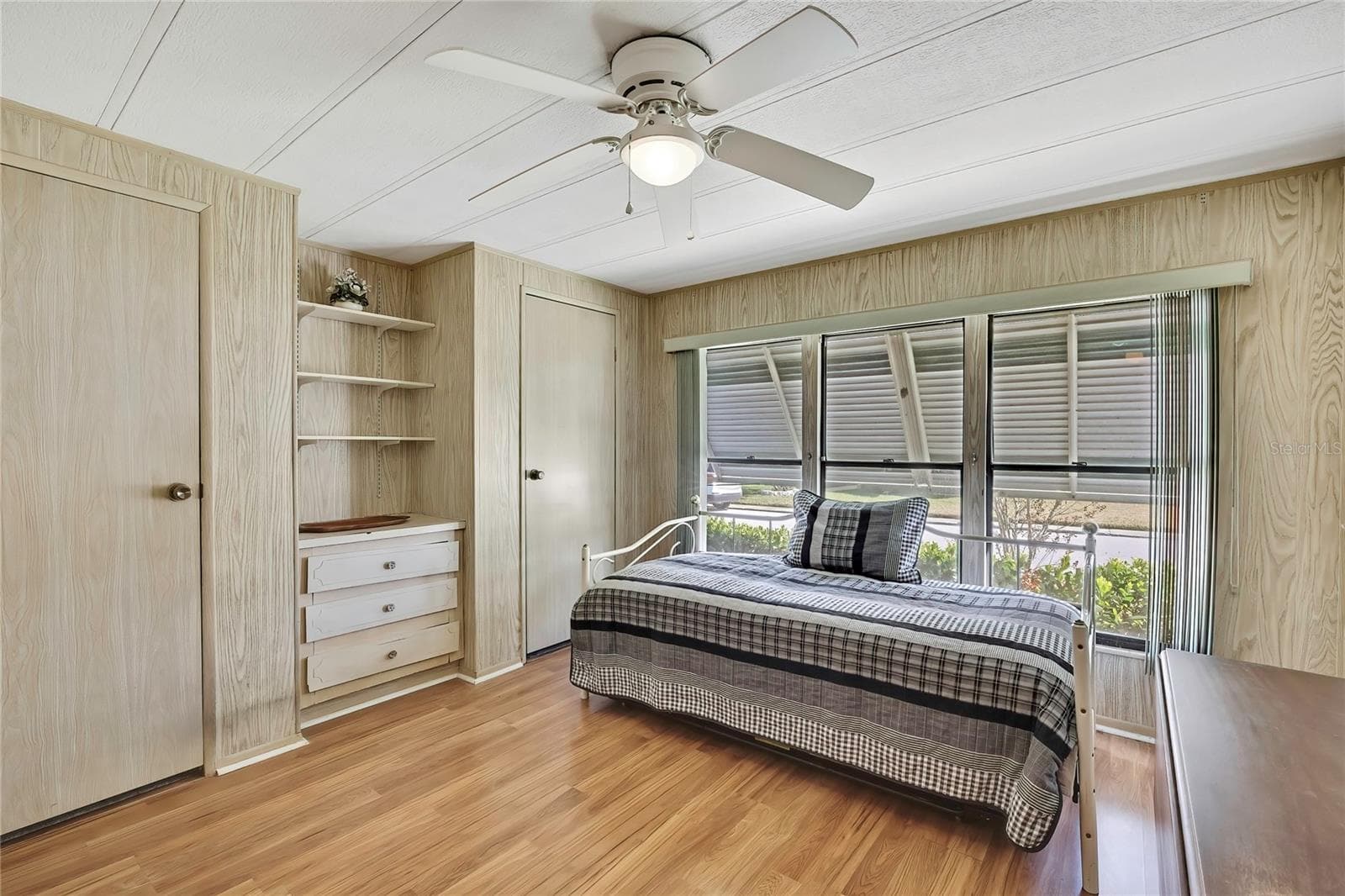 Manufactured Home at 3141 NANTUCKET DR, HOLIDAY, photo 16 of 38