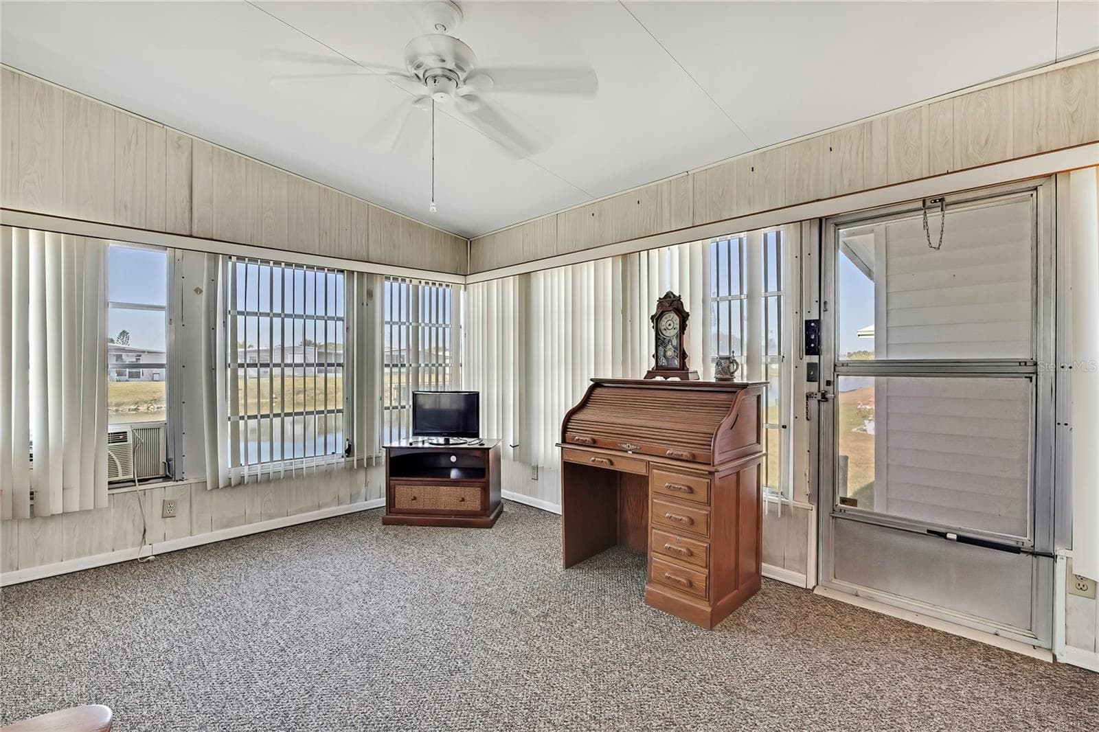 Manufactured Home at 3141 NANTUCKET DR, HOLIDAY, photo 19 of 38
