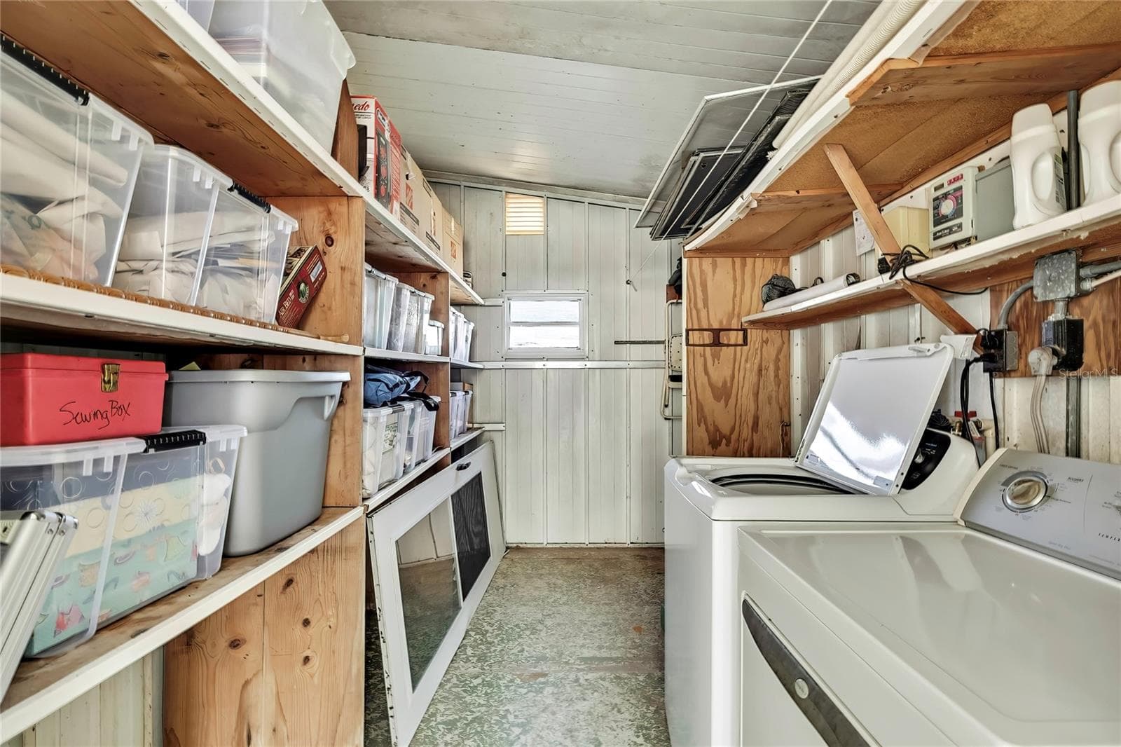 Manufactured Home at 3141 NANTUCKET DR, HOLIDAY, photo 22 of 38
