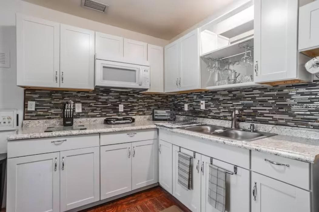 Single Family Residence at 3120 PEEL AVE, ORLANDO, photo 4 of 38