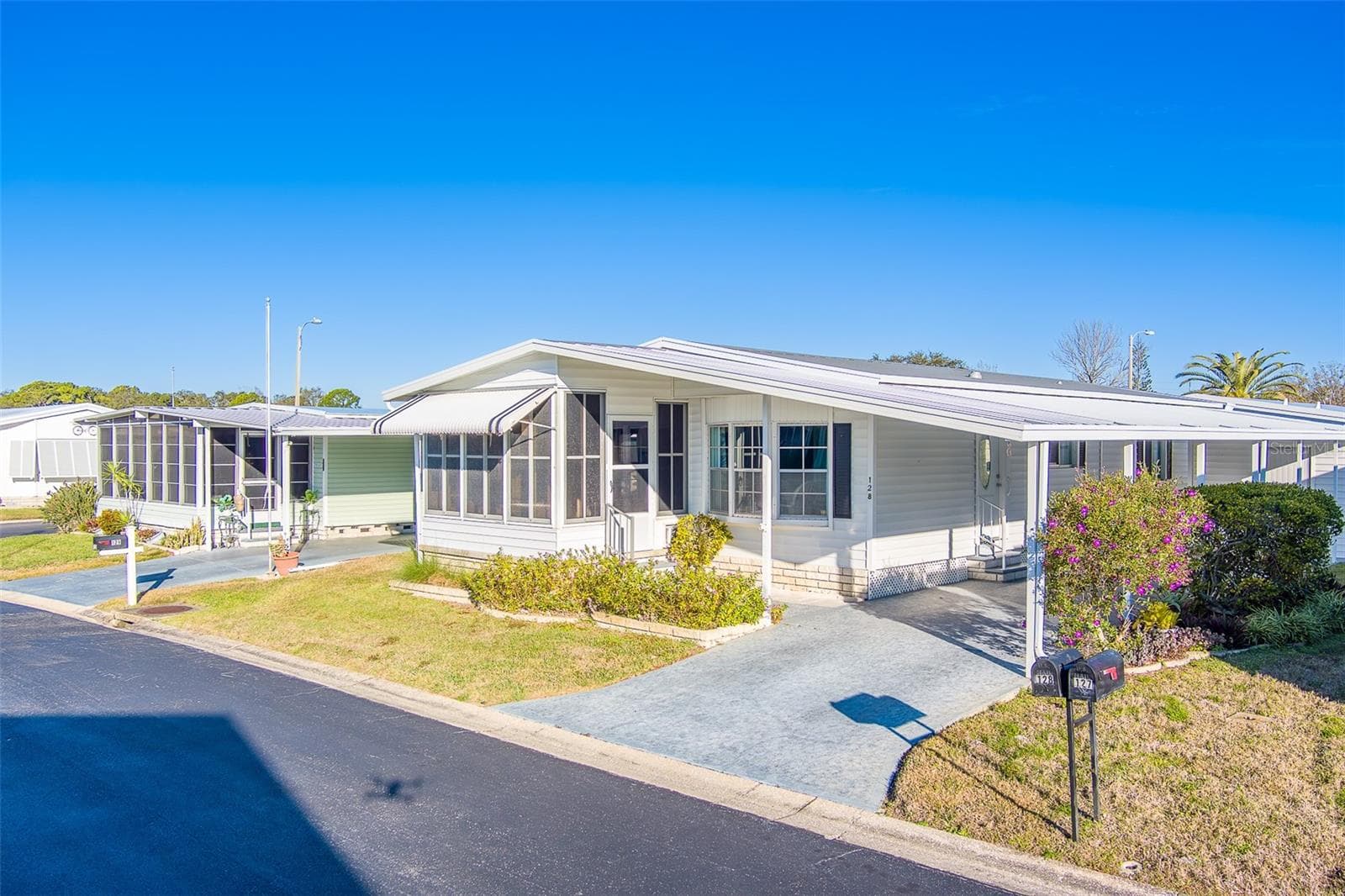 Manufactured Home at 12501 ULMERTON RD #128, LARGO, photo 2 of 71