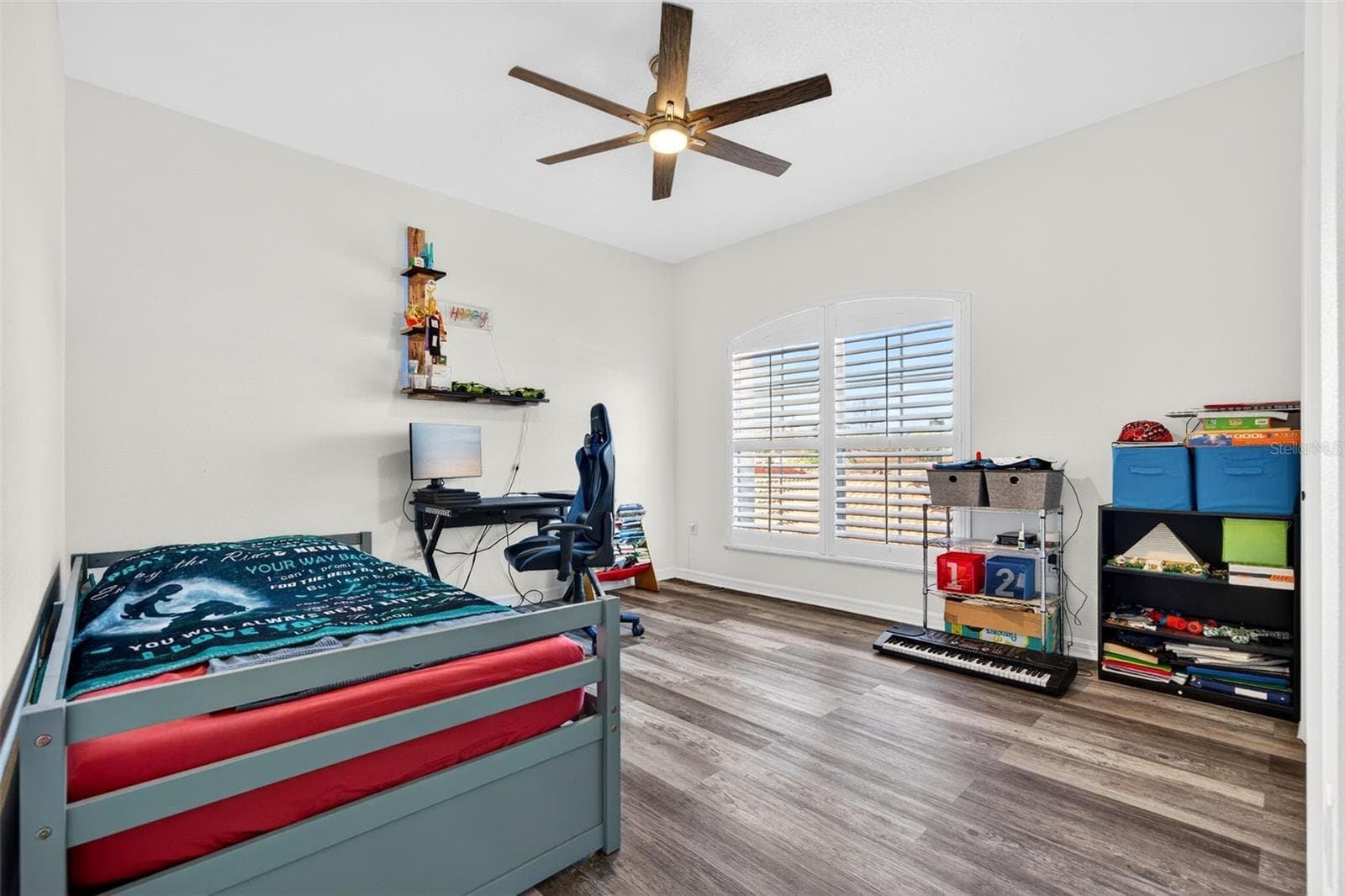 Bedroom 5 - 8111 SANTA ROSA CT, SARASOTA