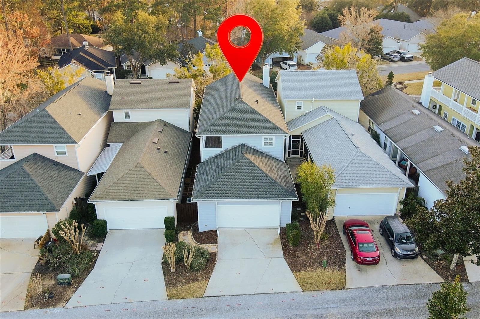 2-car garage with ample parking - 11550 NW 17TH PL, GAINESVILLE