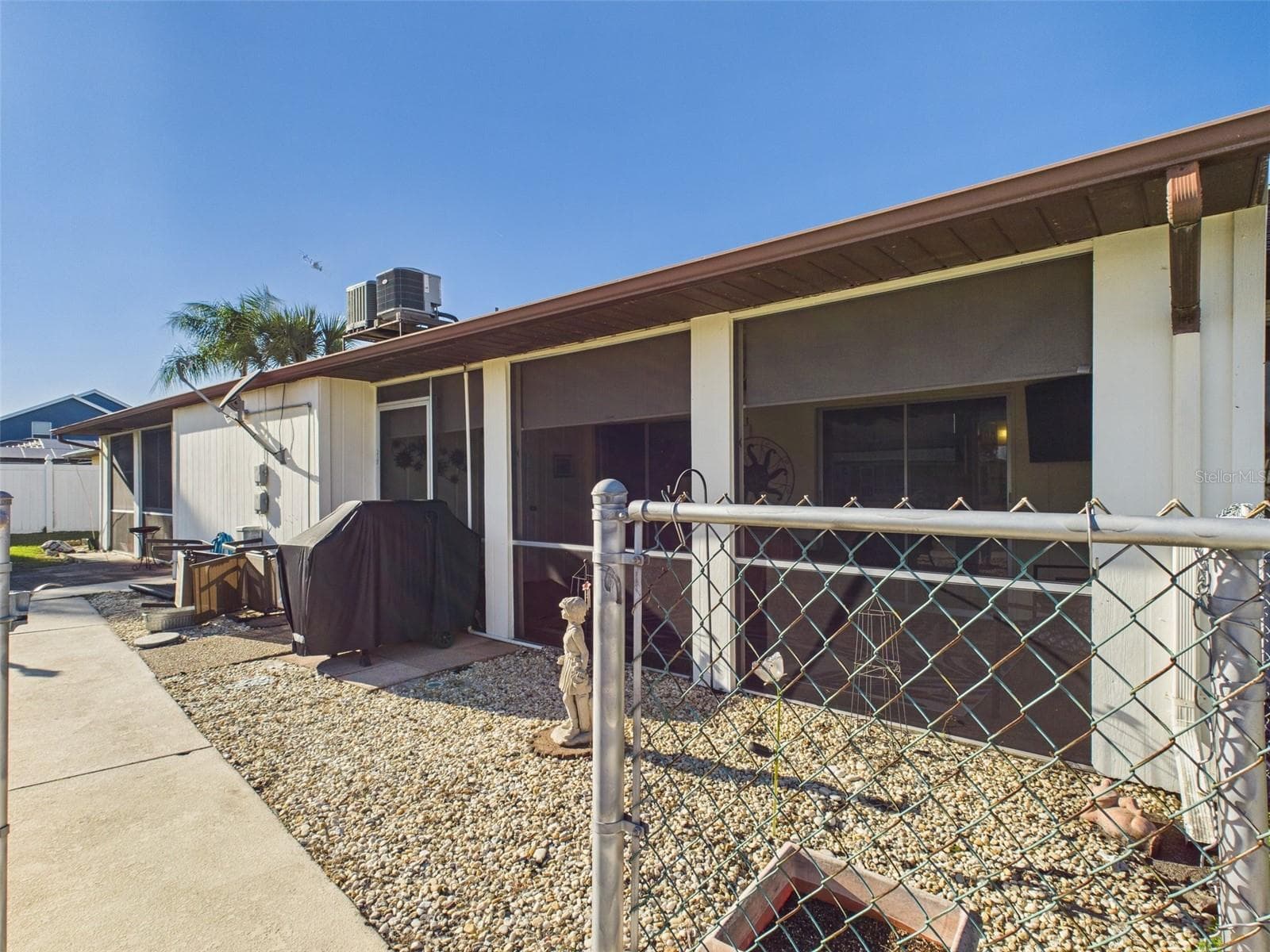 Townhouse at 4529 MERCADO DR, SEBRING, photo 20 of 26
