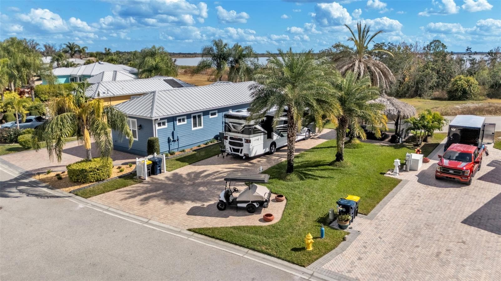 3268 FISH HAWK DR