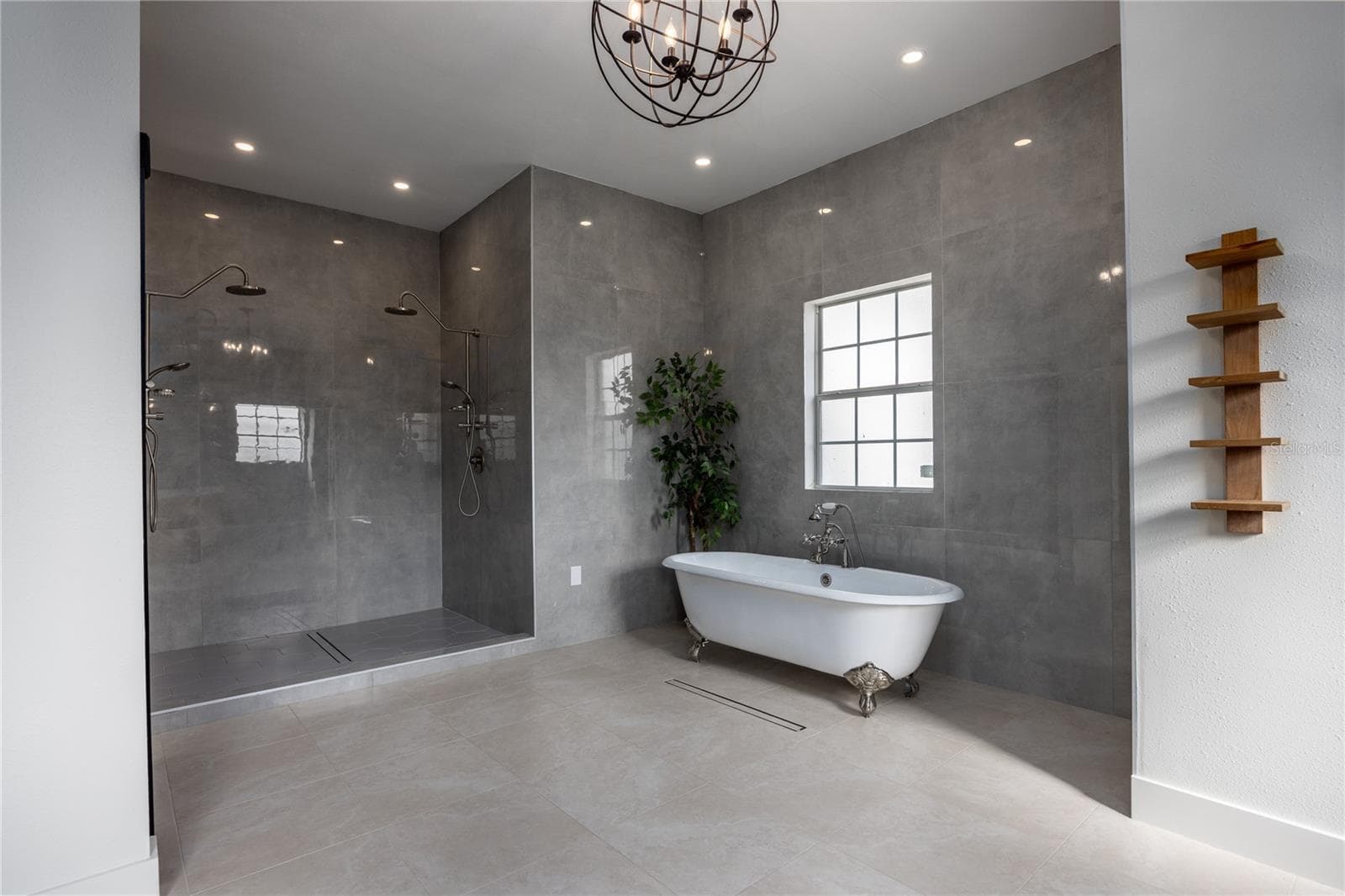 Primary Bath - Clawfoot Tub and large Shower - 12456 155TH PL, LIVE OAK