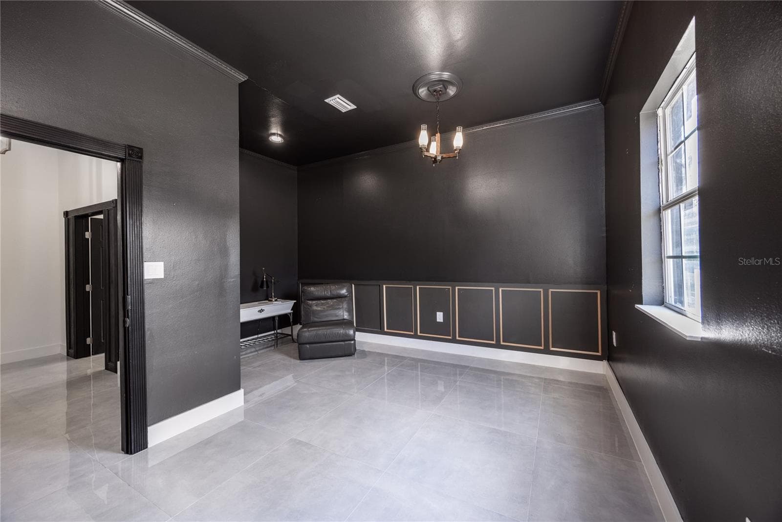 Office 1/Den off Primary Bedroom - 12456 155TH PL, LIVE OAK