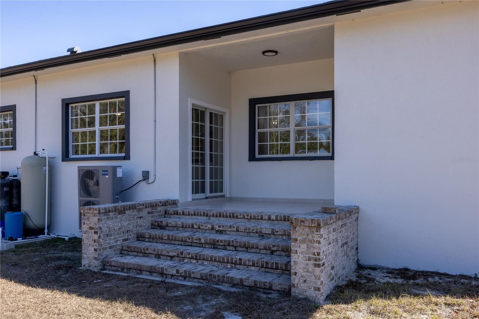 Kitchen Covered porch - 12456 155TH PL, LIVE OAK