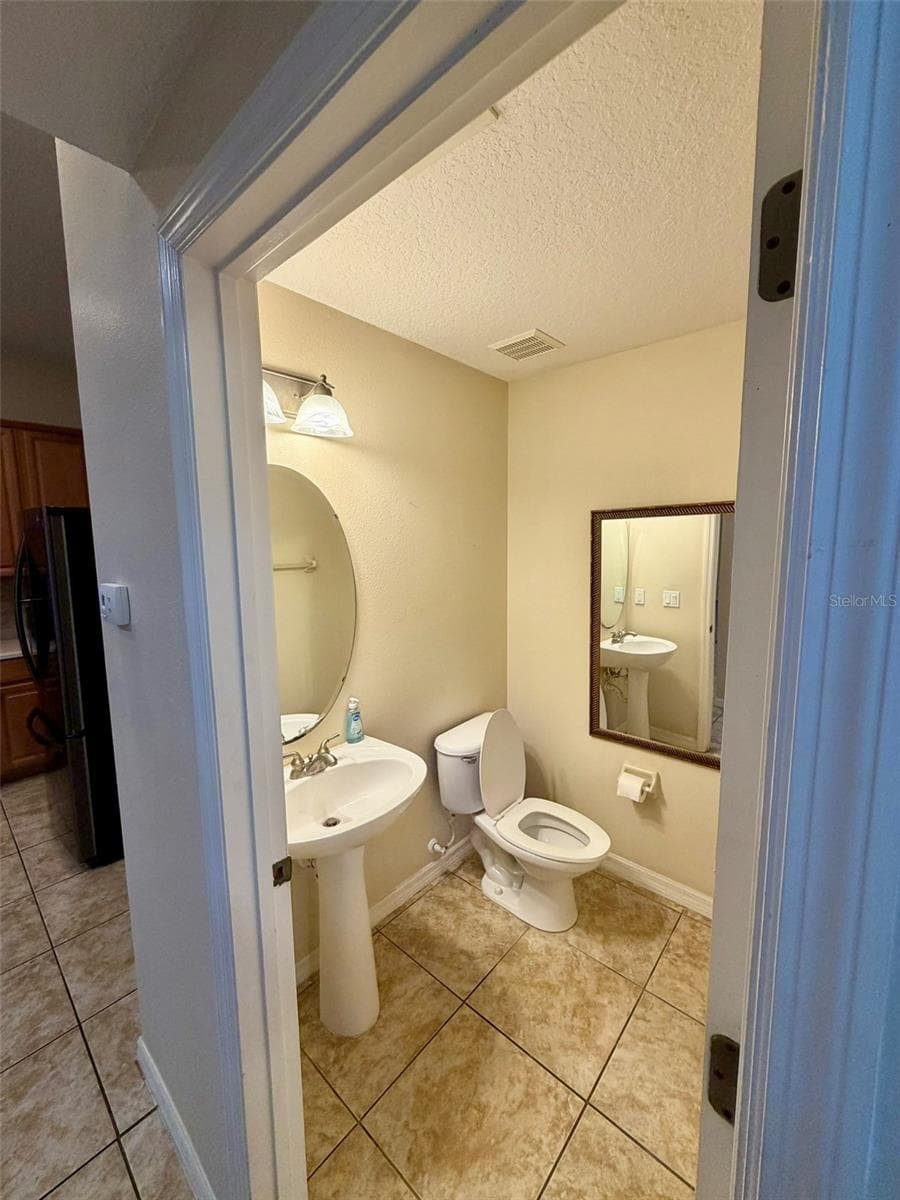 half bath - 6224 ZANE DR, MOUNT DORA