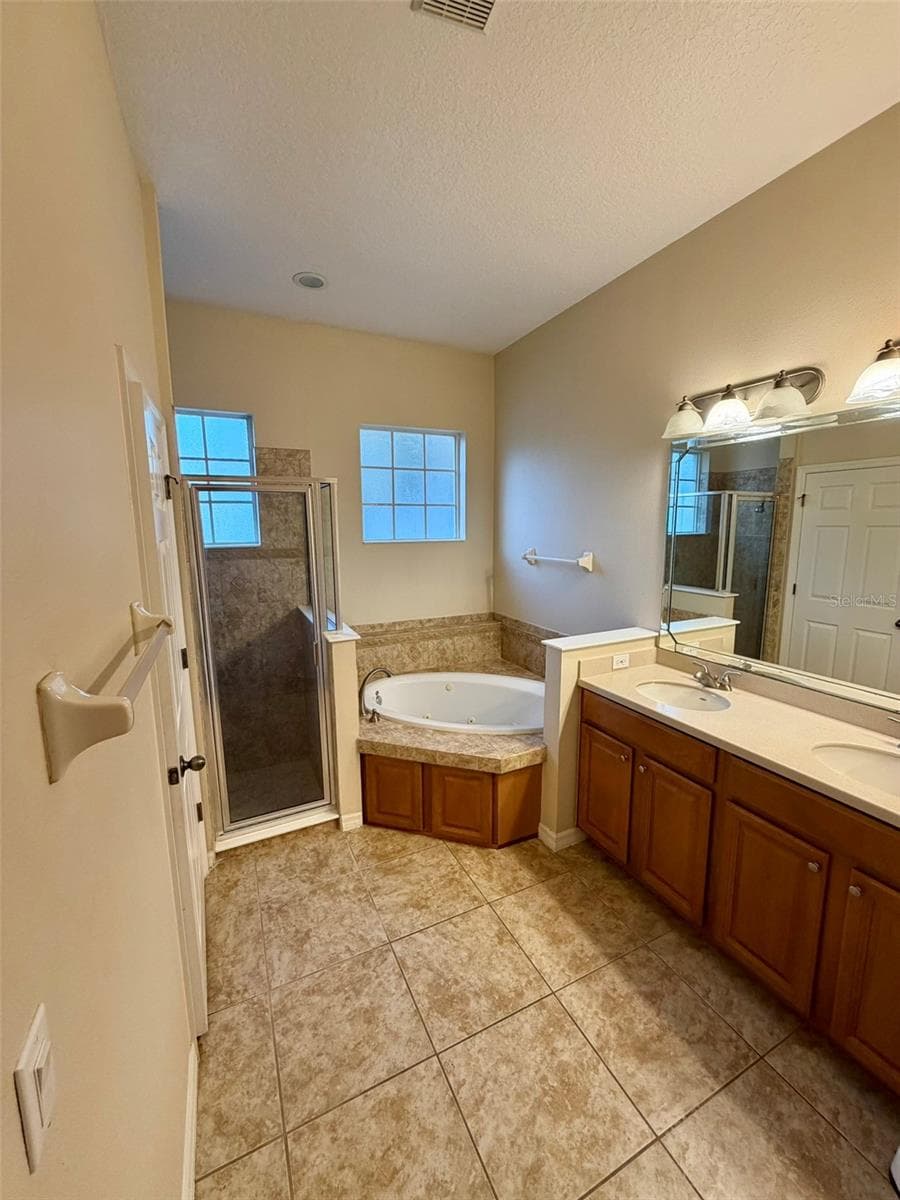 primary bathroom - 6224 ZANE DR, MOUNT DORA