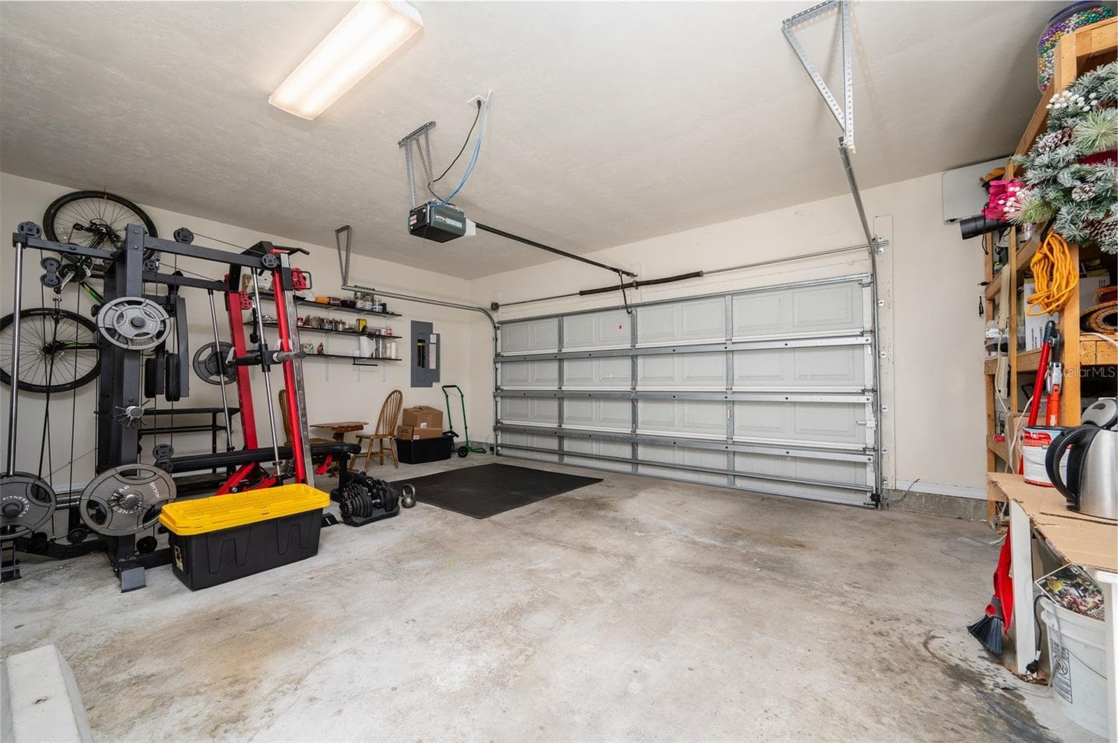 Large 2 car garage - 11550 NW 17TH PL, GAINESVILLE