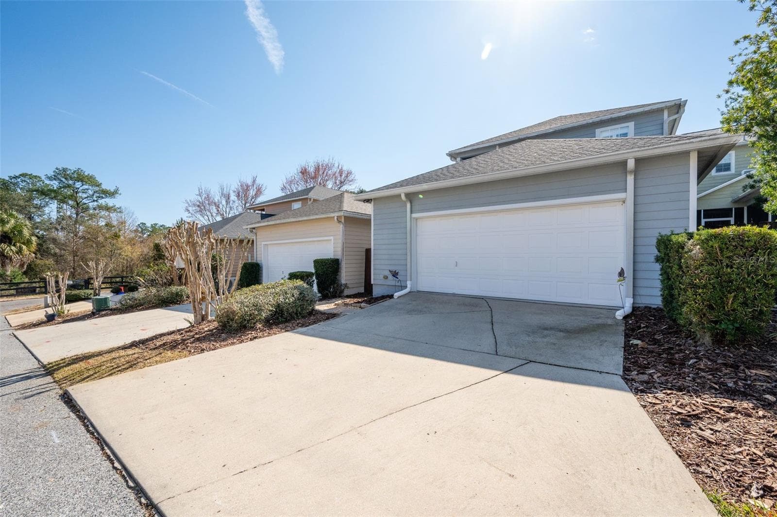 Extended 2-car driveway - 11550 NW 17TH PL, GAINESVILLE