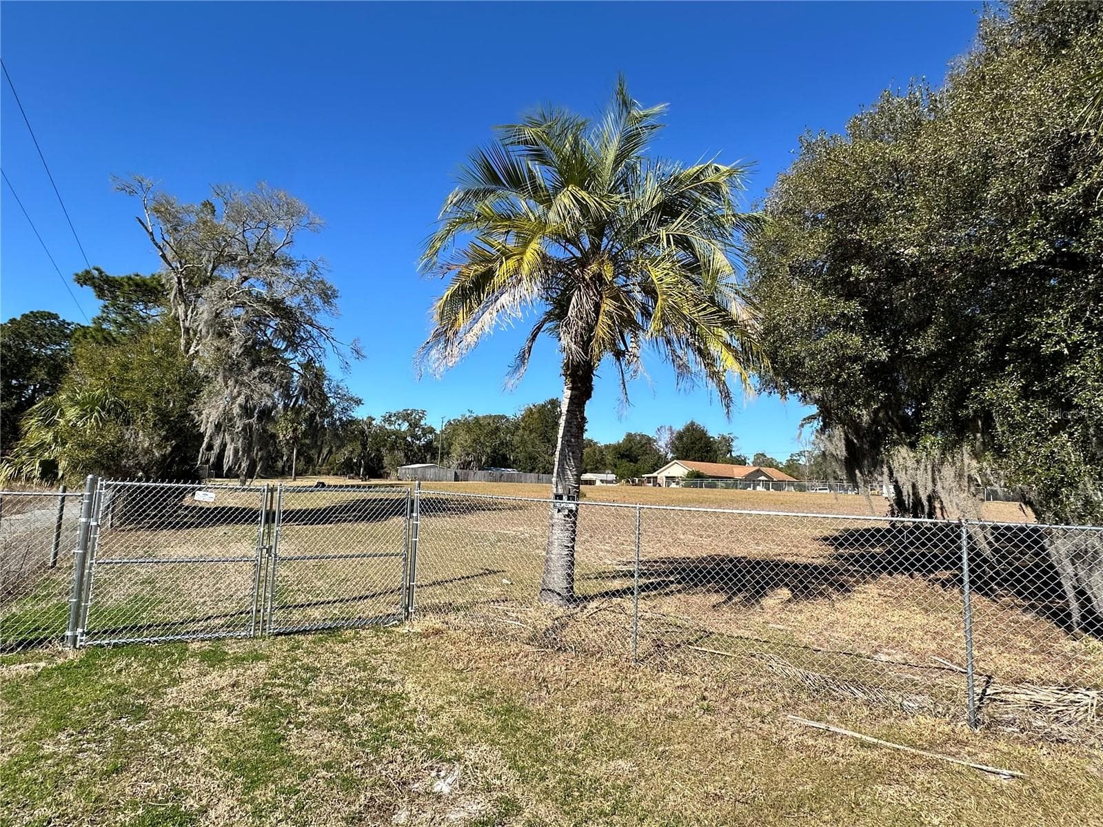 750 N WEKIWA SPRINGS RD