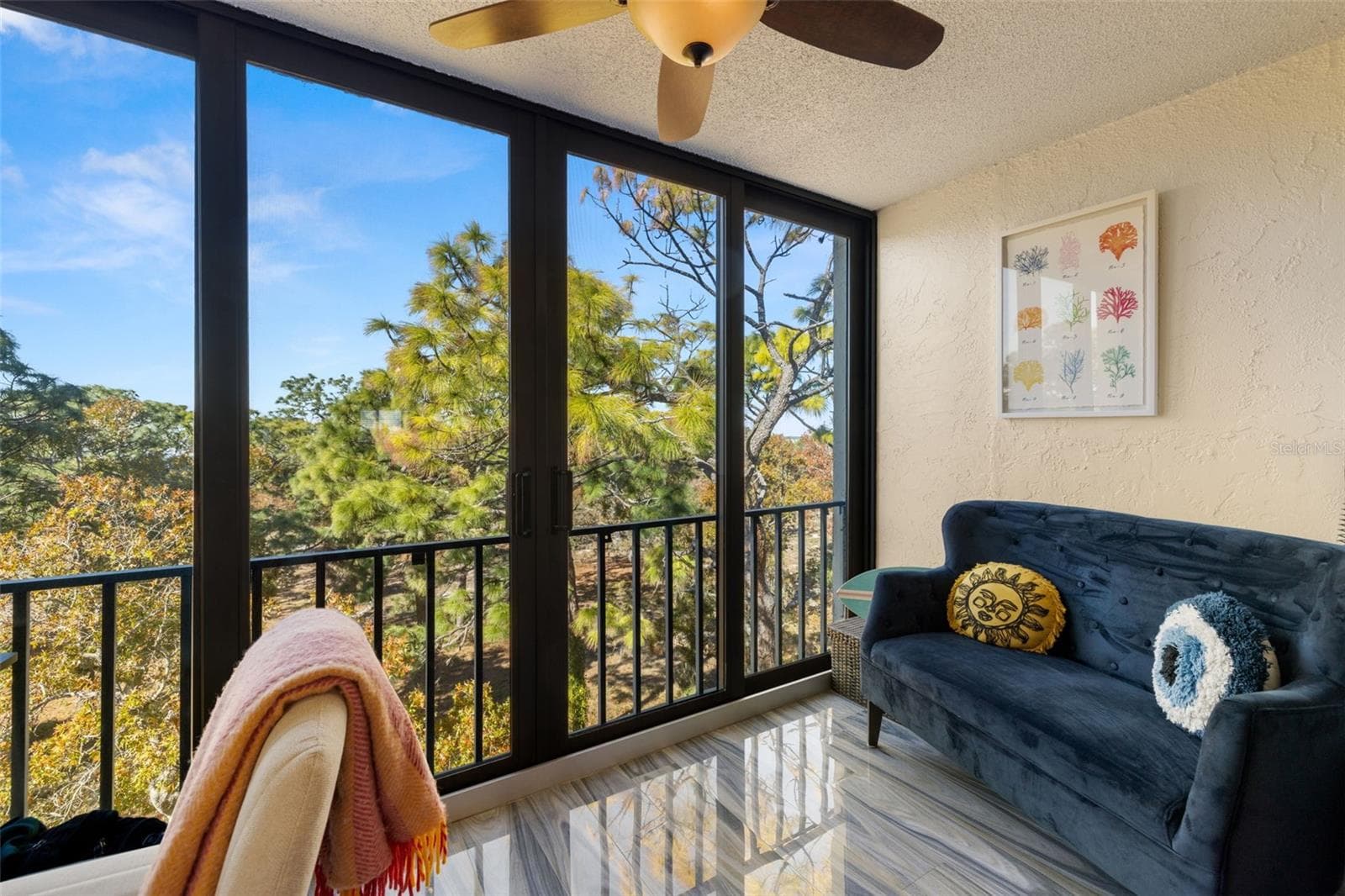 Condominium at 402 TARPON PT, TARPON SPRINGS, photo 12 of 29