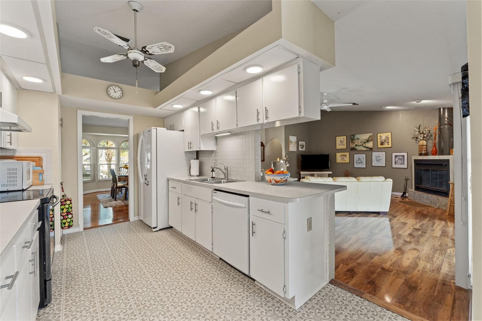 Single Family Residence at 206 RUSK CIR, SPRING HILL, photo 20 of 54