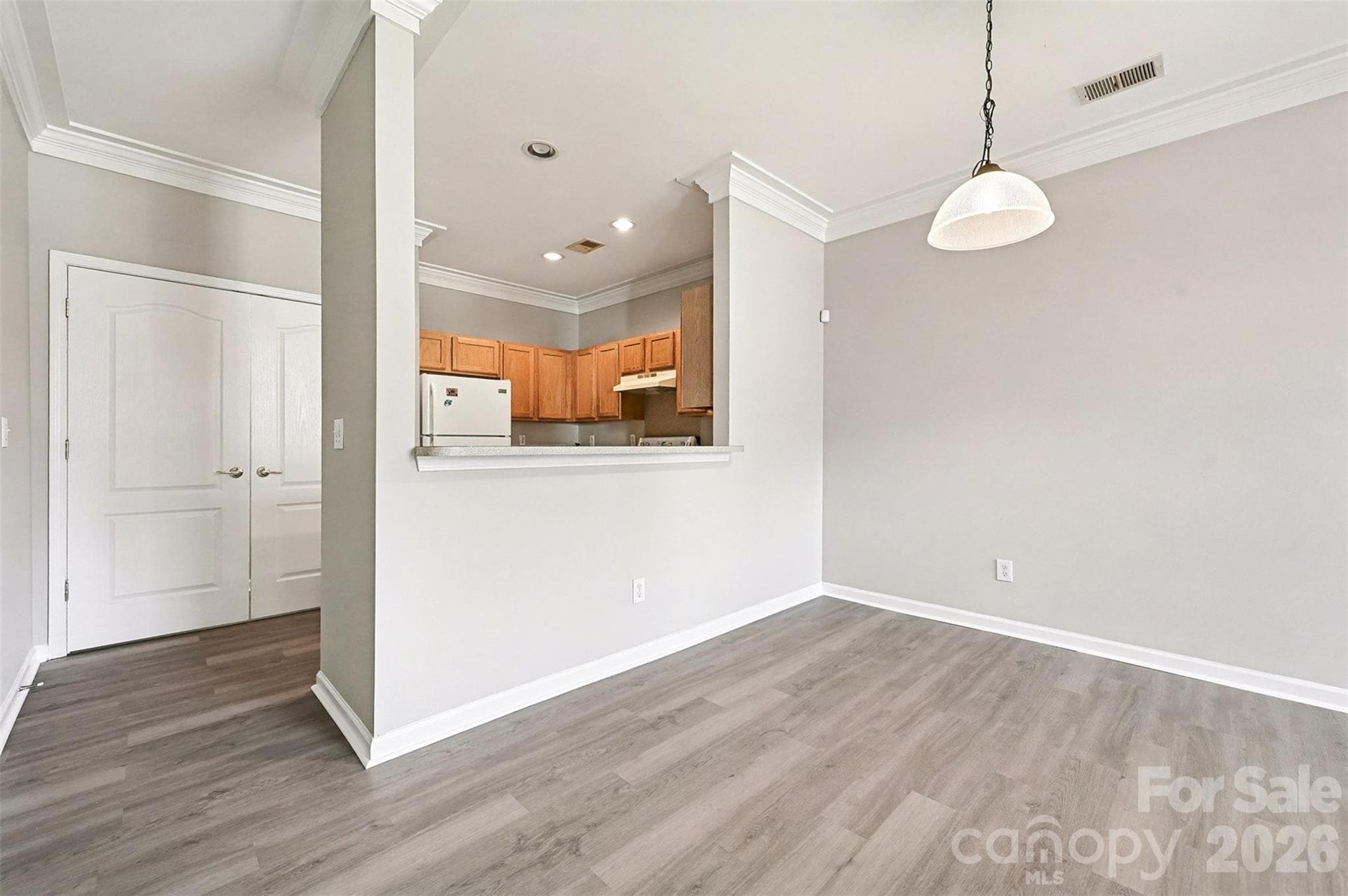 Condominium at Charlotte, photo 6 of 18