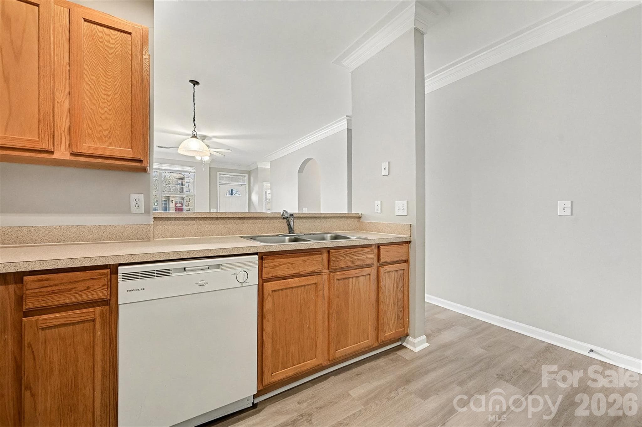 Condominium at Charlotte, photo 7 of 18