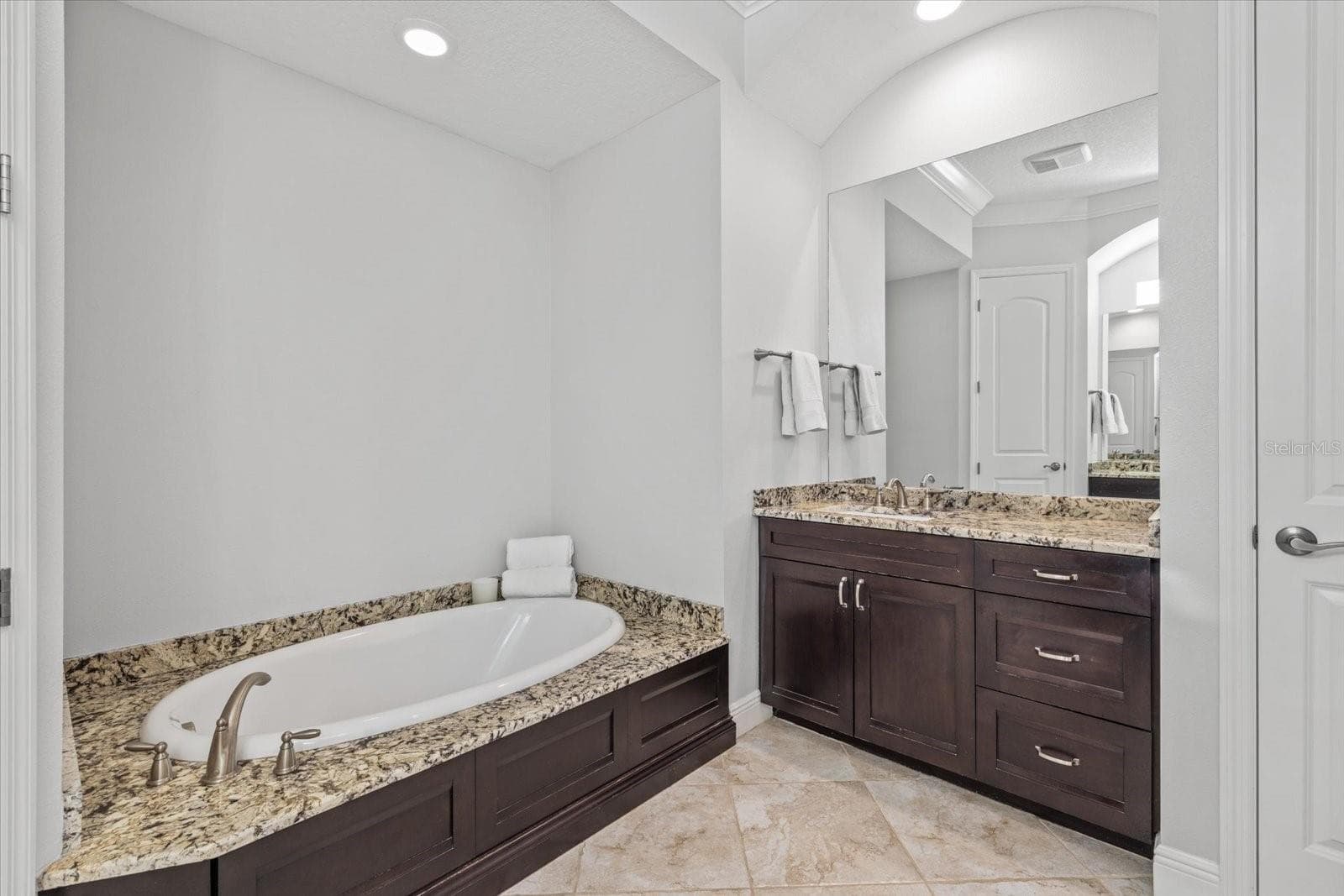 Single Family Residence at 4727 BALBOA PARK LOOP, BRADENTON, photo 25 of 58