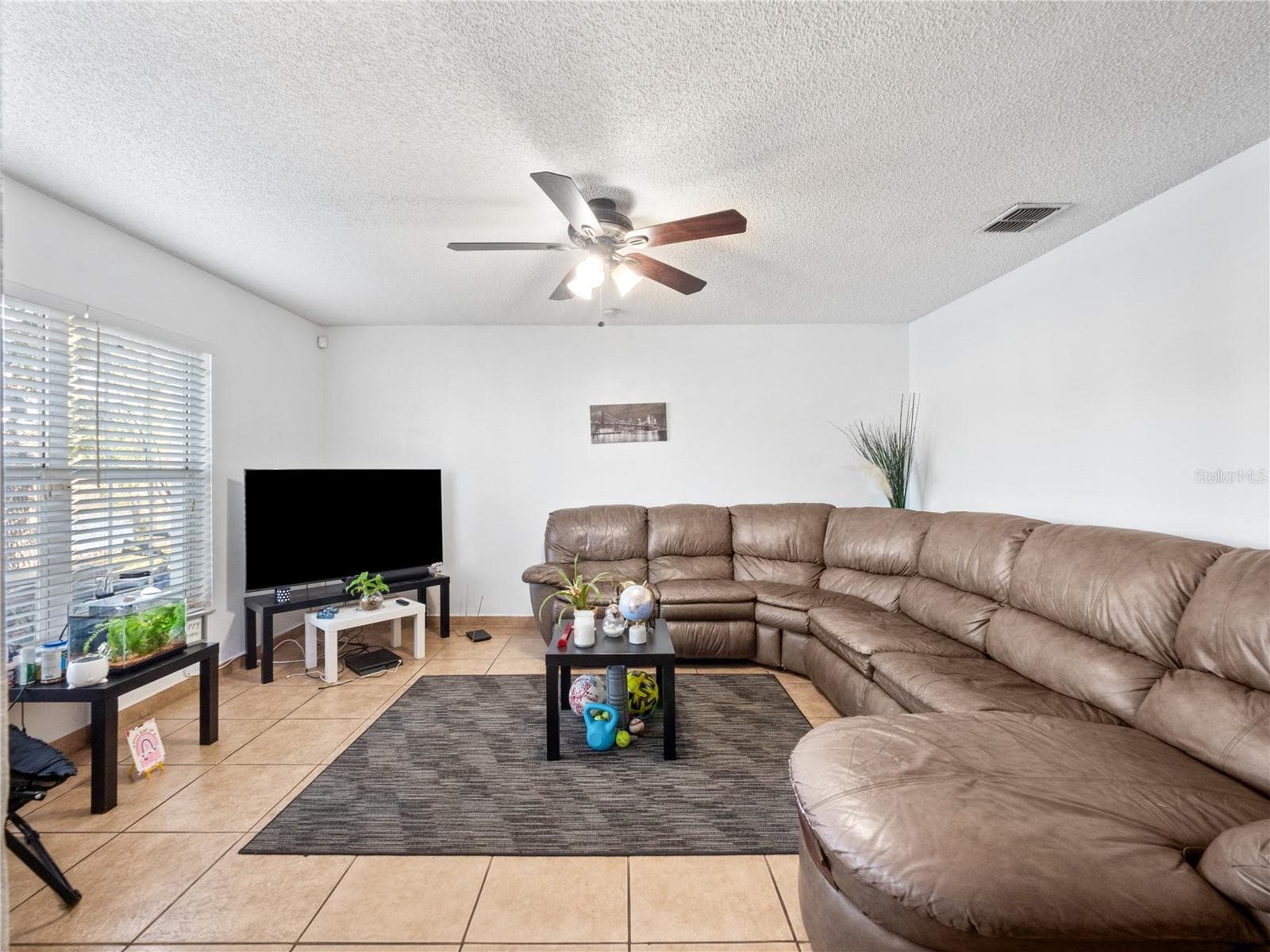 Townhouse at 2329 WATER VIEW LOOP, KISSIMMEE, photo 8 of 22