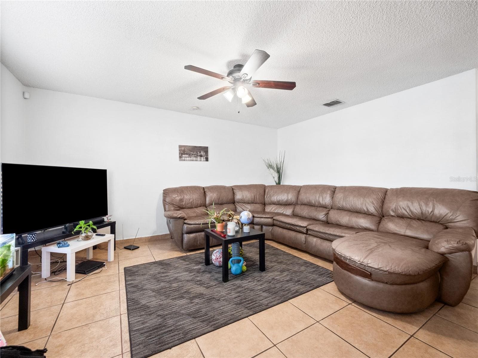 Townhouse at 2329 WATER VIEW LOOP, KISSIMMEE, photo 9 of 22