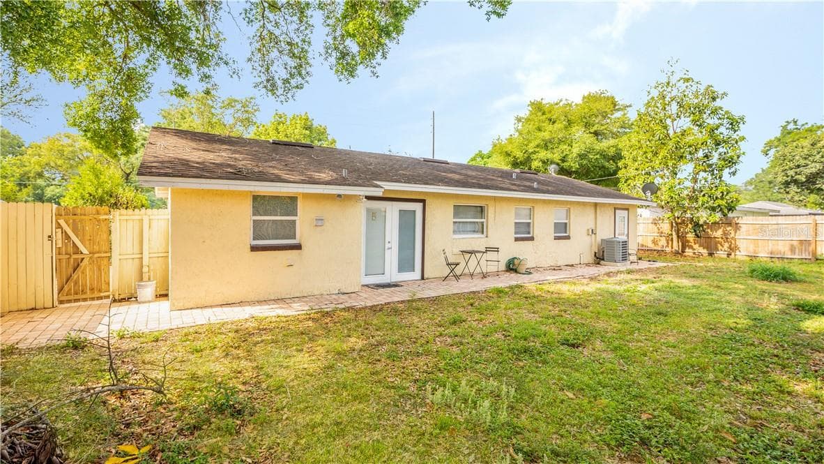 Single Family Residence at 2721 RAEFORD RD, ORLANDO, photo 23 of 39