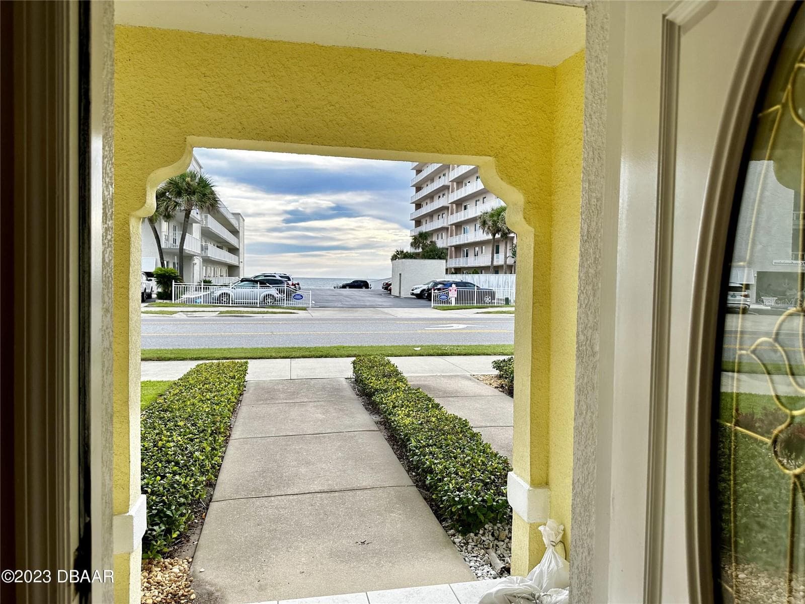 Condominium at 3733 CARDINAL BLVD #2, DAYTONA BEACH, photo 6 of 36