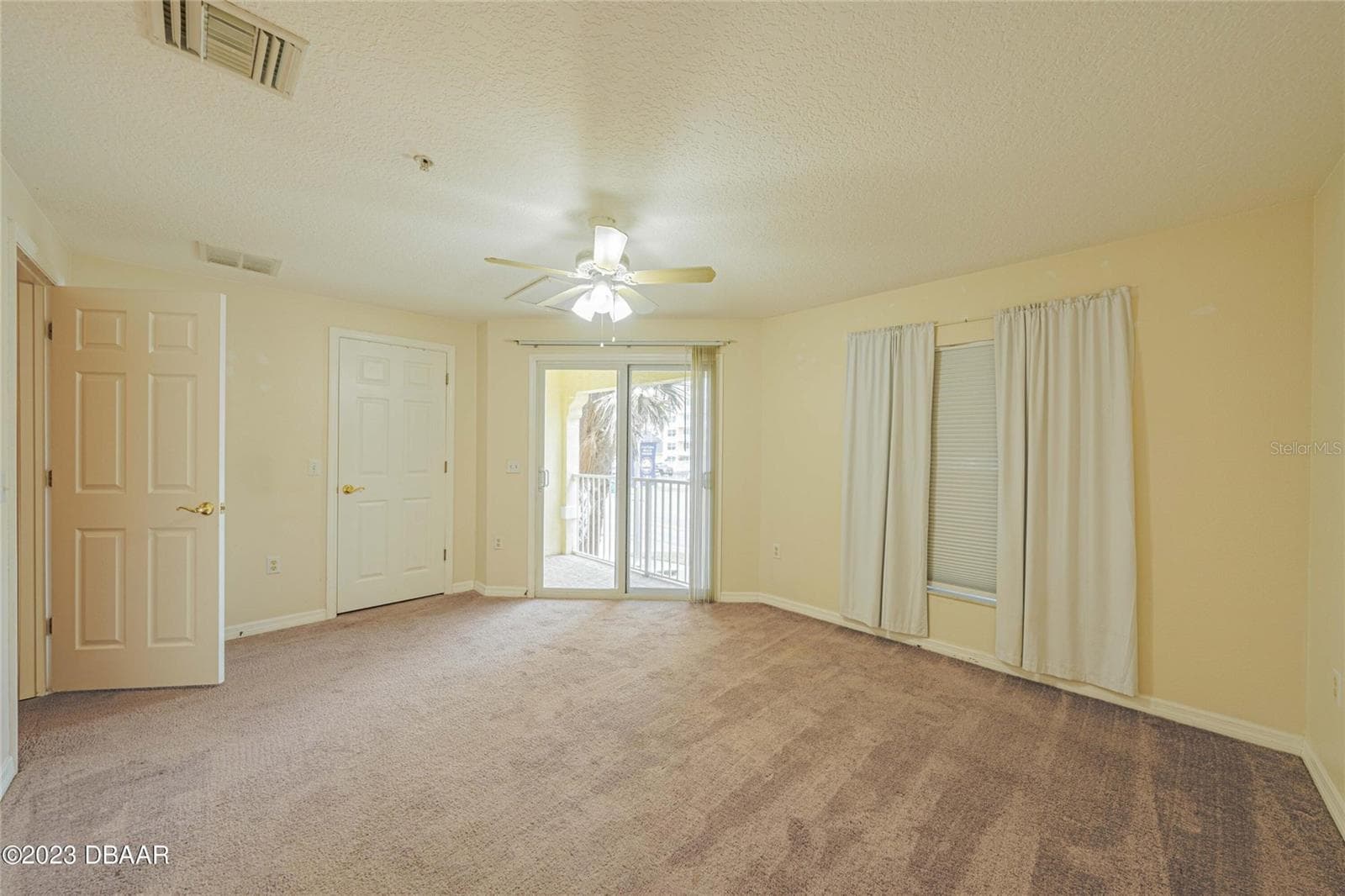Condominium at 3733 CARDINAL BLVD #2, DAYTONA BEACH, photo 15 of 36