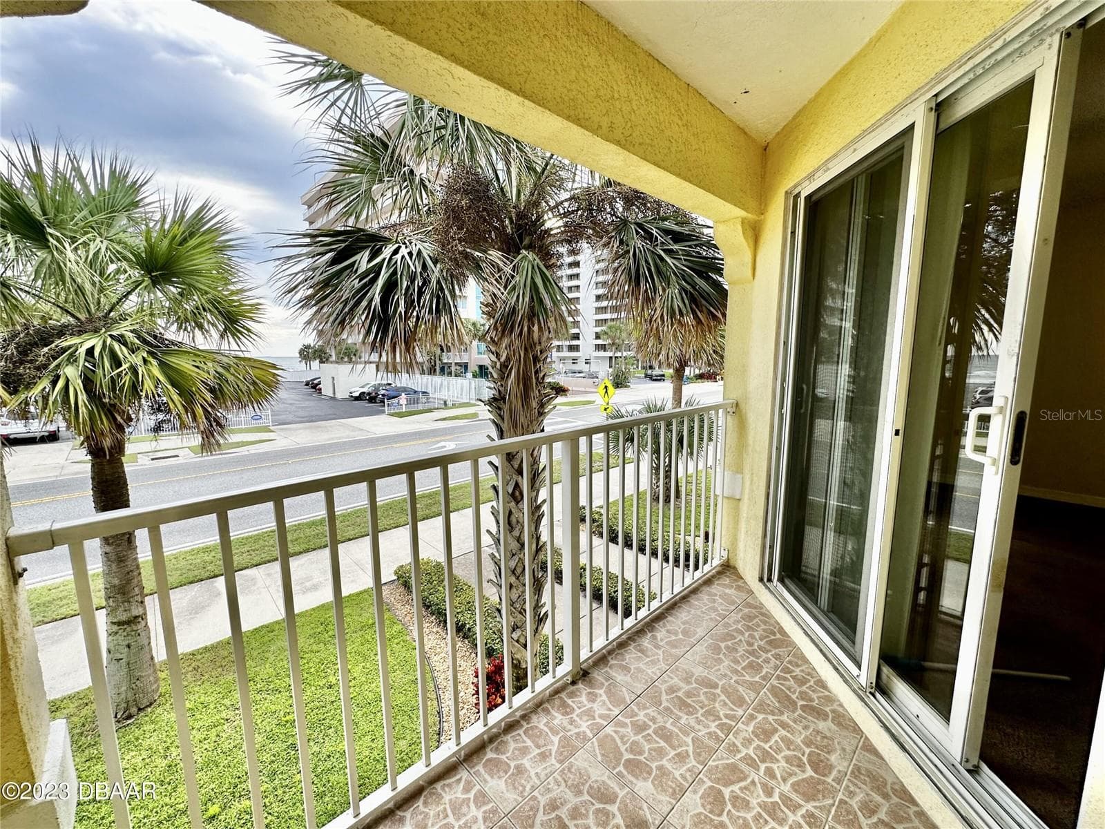 Condominium at 3733 CARDINAL BLVD #2, DAYTONA BEACH, photo 17 of 36
