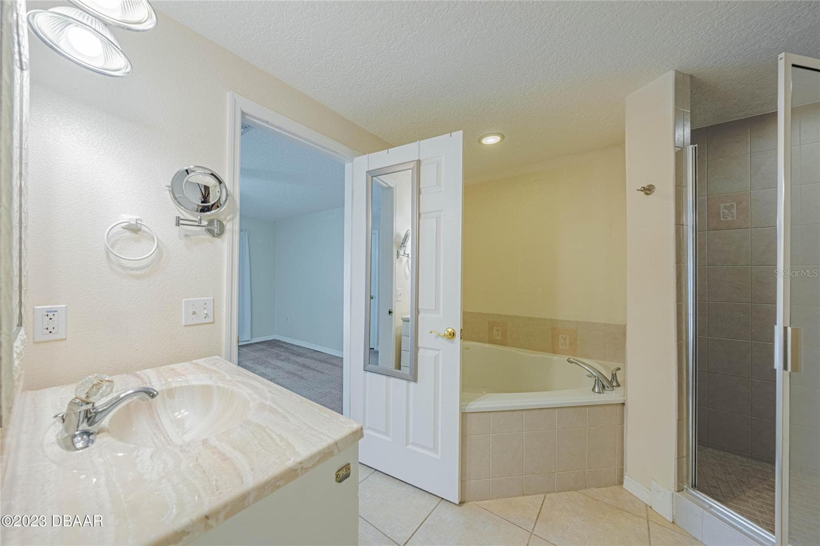 Condominium at 3733 CARDINAL BLVD #2, DAYTONA BEACH, photo 18 of 36