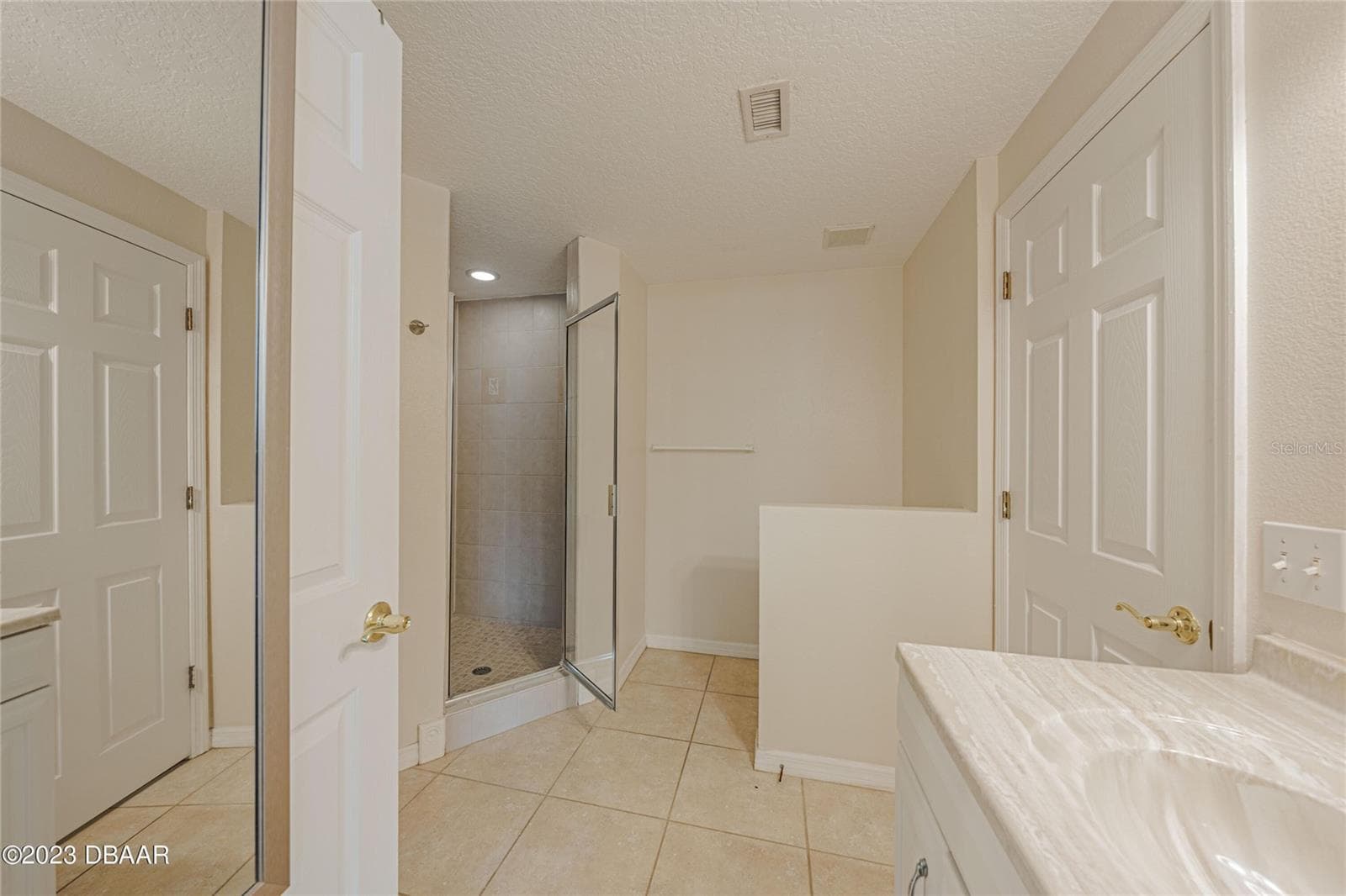 Condominium at 3733 CARDINAL BLVD #2, DAYTONA BEACH, photo 20 of 36