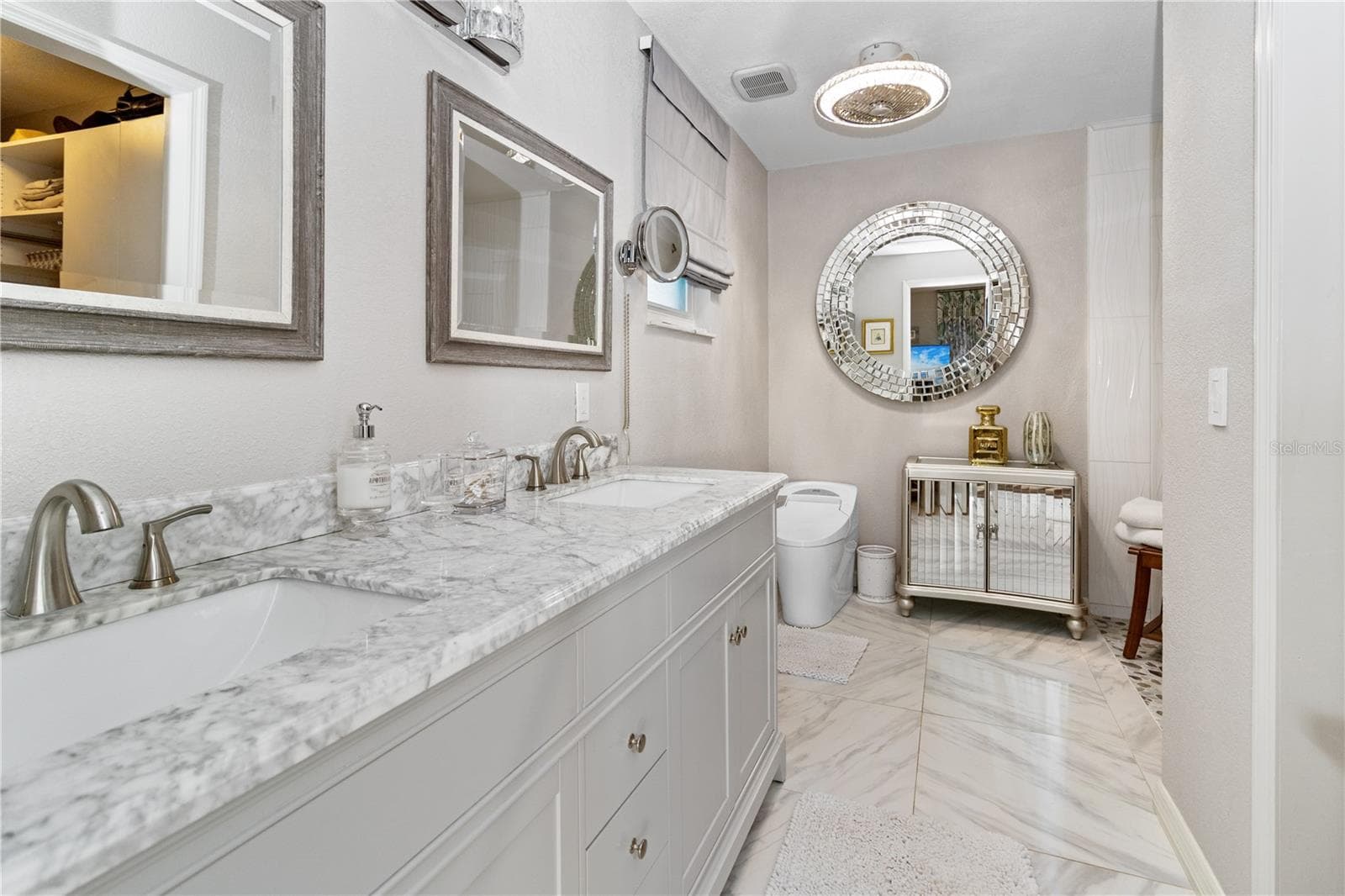 Primary bath - 601 LAKE PANSY DR NW, WINTER HAVEN