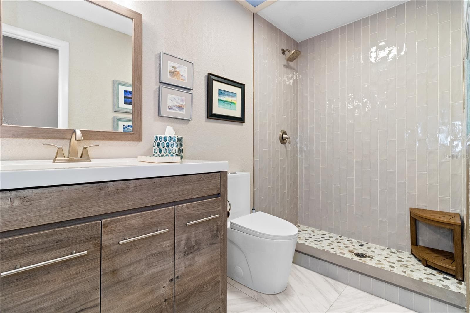 Guest bath - 601 LAKE PANSY DR NW, WINTER HAVEN