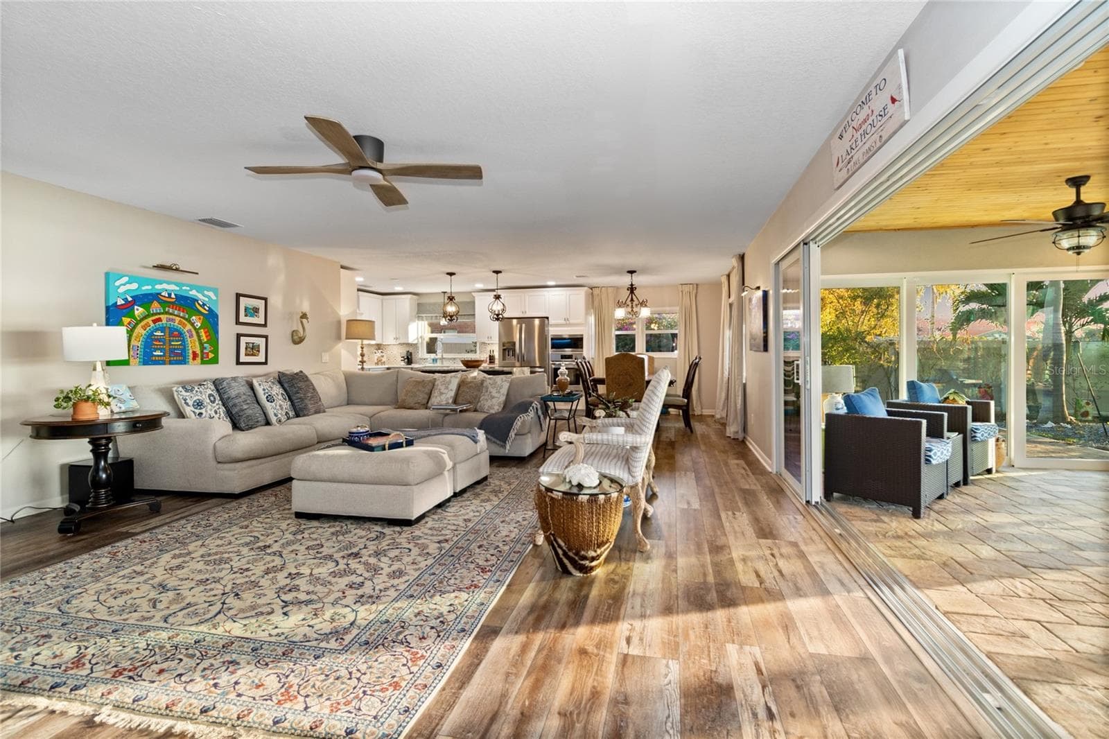 Living room - 601 LAKE PANSY DR NW, WINTER HAVEN