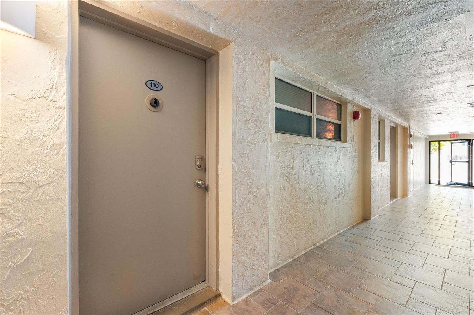 Condominium at 800 BENJAMIN FRANKLIN DR #110, SARASOTA, photo 25 of 36