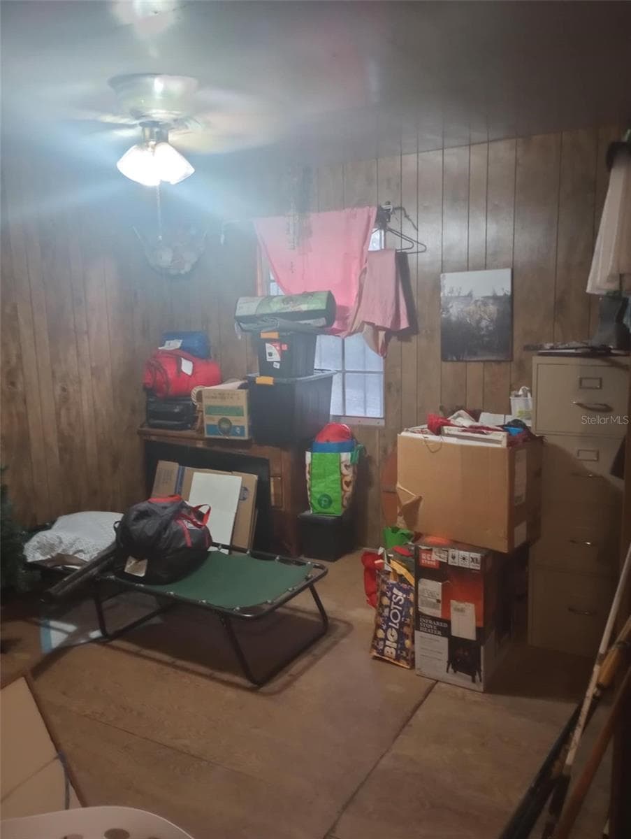Second bedroom - 14016 N. HWY 301, THONOTOSASSA
