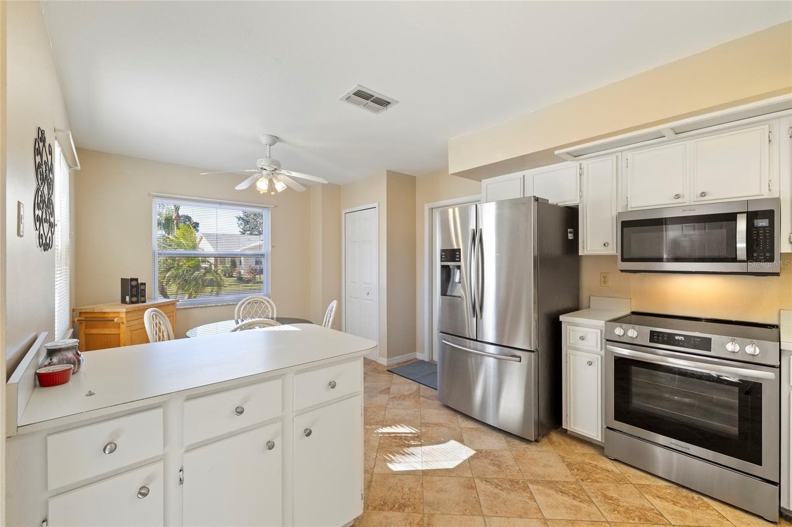 Kitchen - 1626 WILLOW RUN, SEBRING